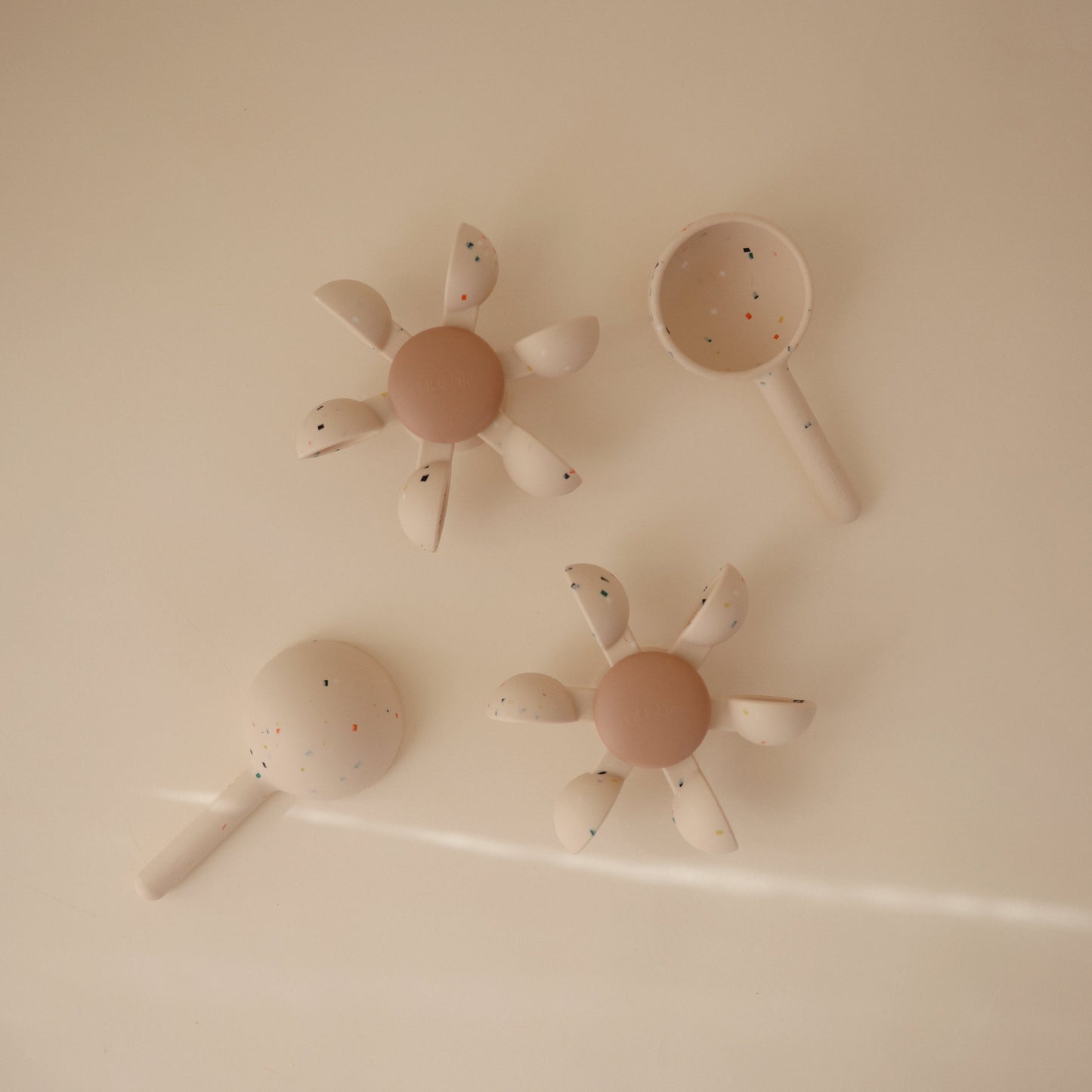 Water Wheel Bath Toy - Babies in Bloom