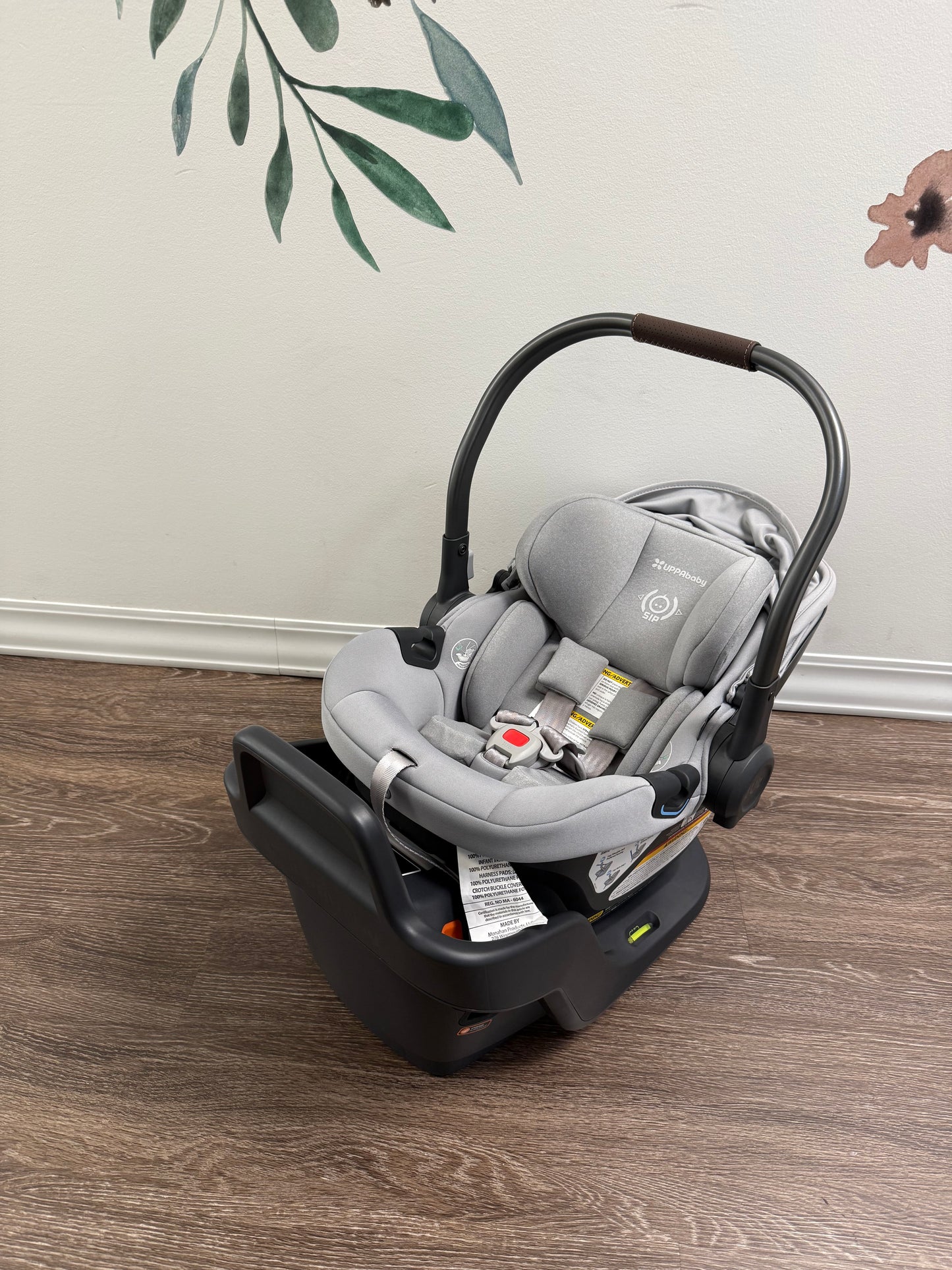UPPAbaby Aria Infant Car Seat Floor Model