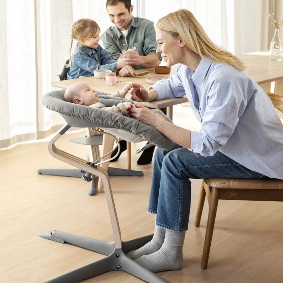 stokke vs nomi Stokke Nomi Newborn Set – Babies in Bloom