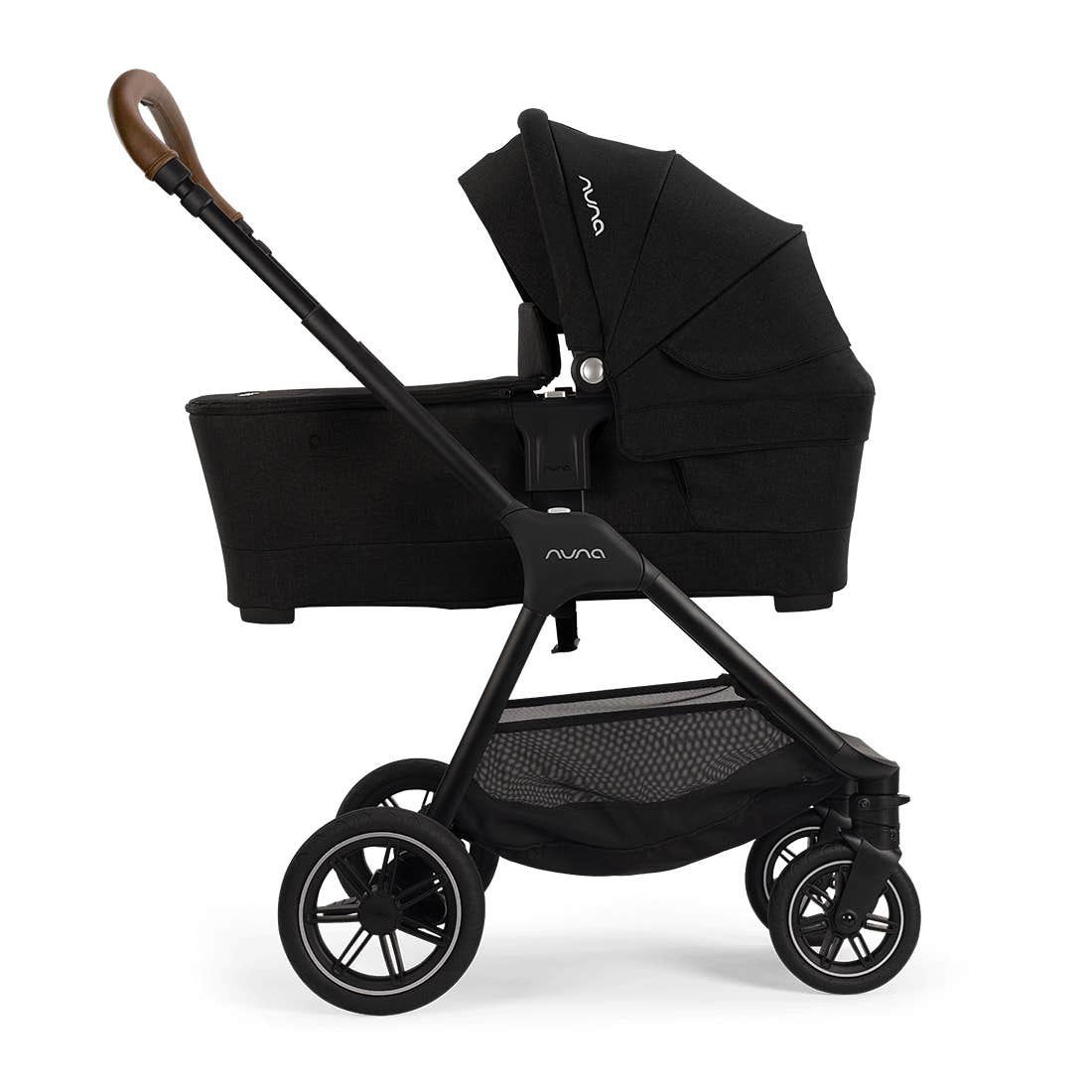 Nuna Swiv & Triv Bassinet + Stand