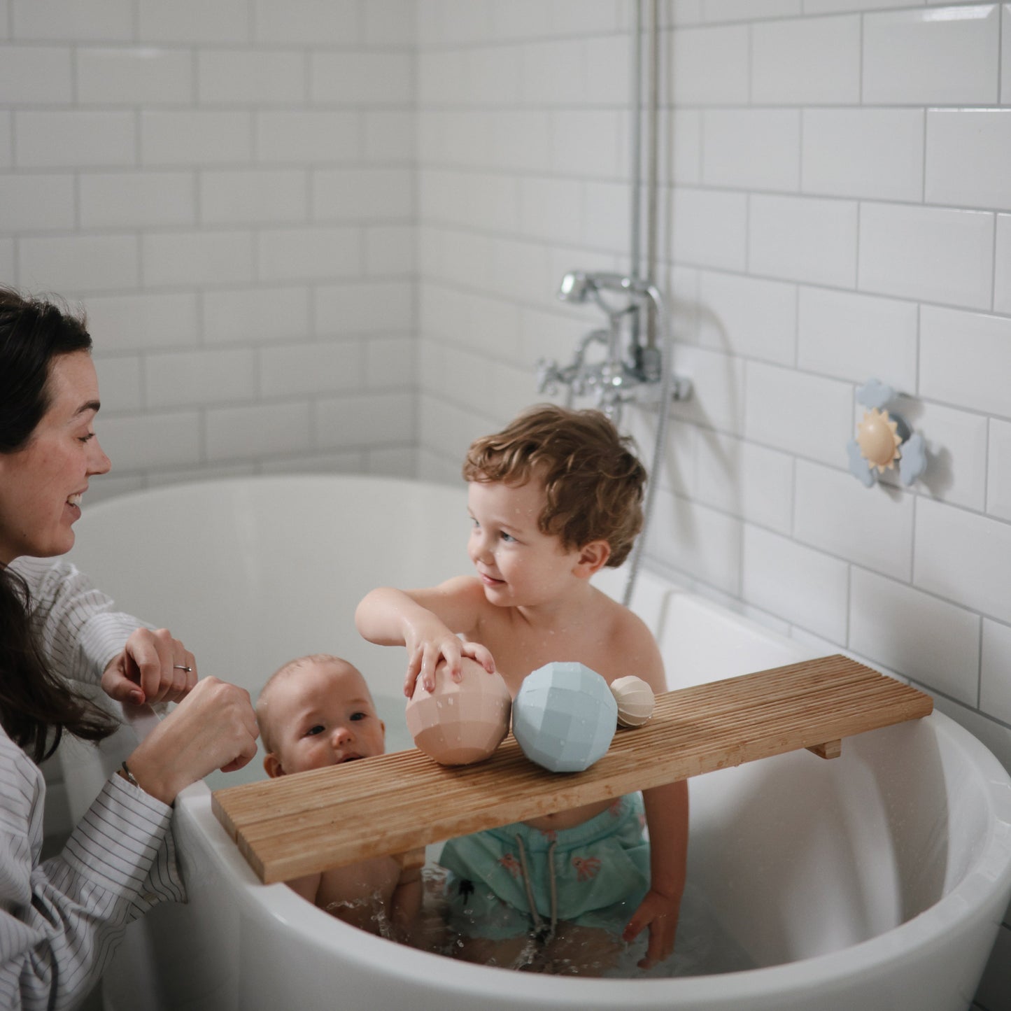 Nesting Spheres Sensory Toy - Babies in Bloom