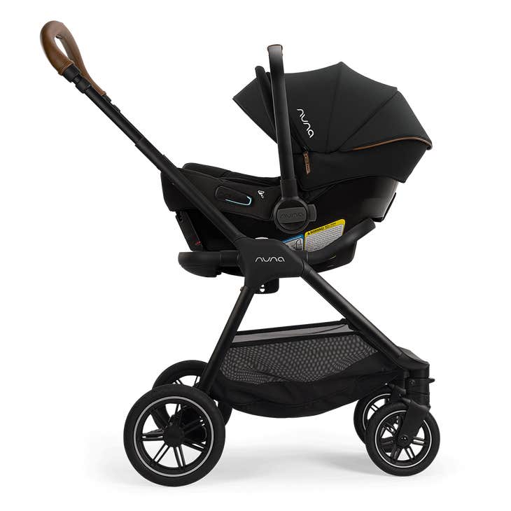 Nuna TRIV next + PIPA urbn Travel Systems