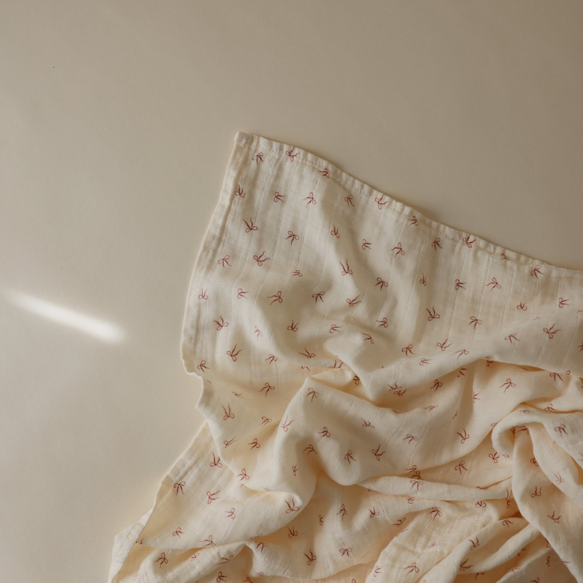 Organic Cotton Muslin Swaddle Blanket - Babies in Bloom