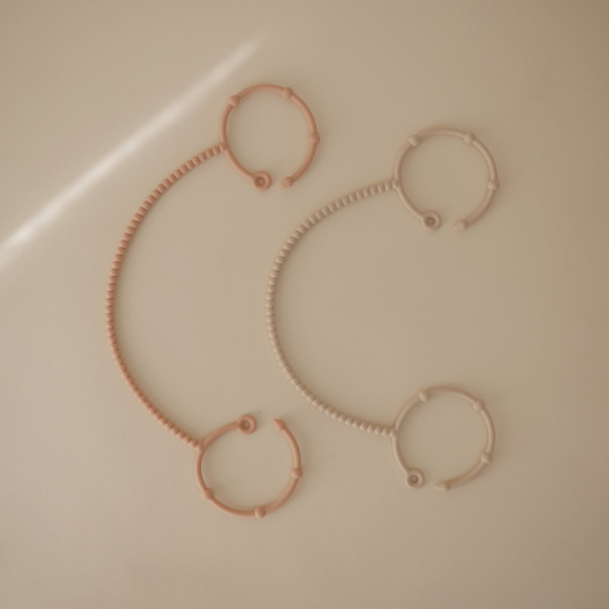 Adjustable Silicone Strap 2-Pack - Babies in Bloom