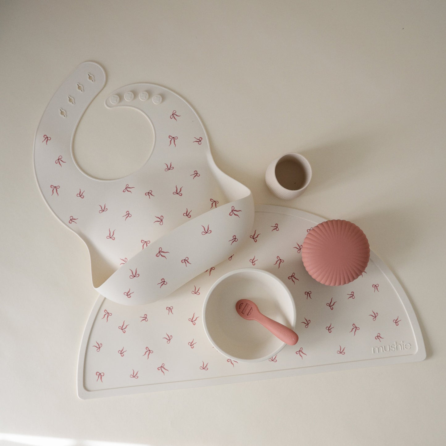 Silicone Baby Bib - Babies in Bloom