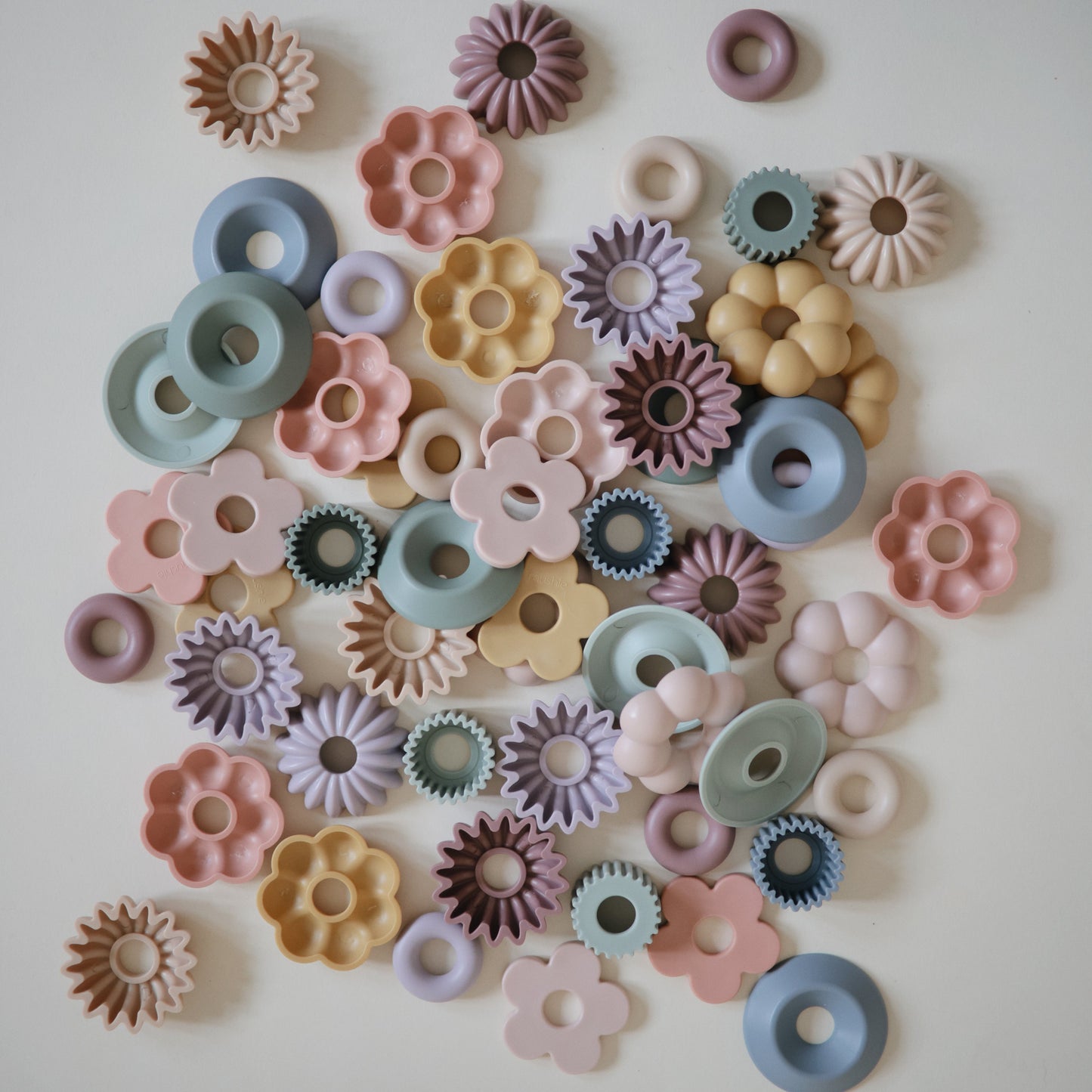 Bead Lacing Toy Set - Babies in Bloom