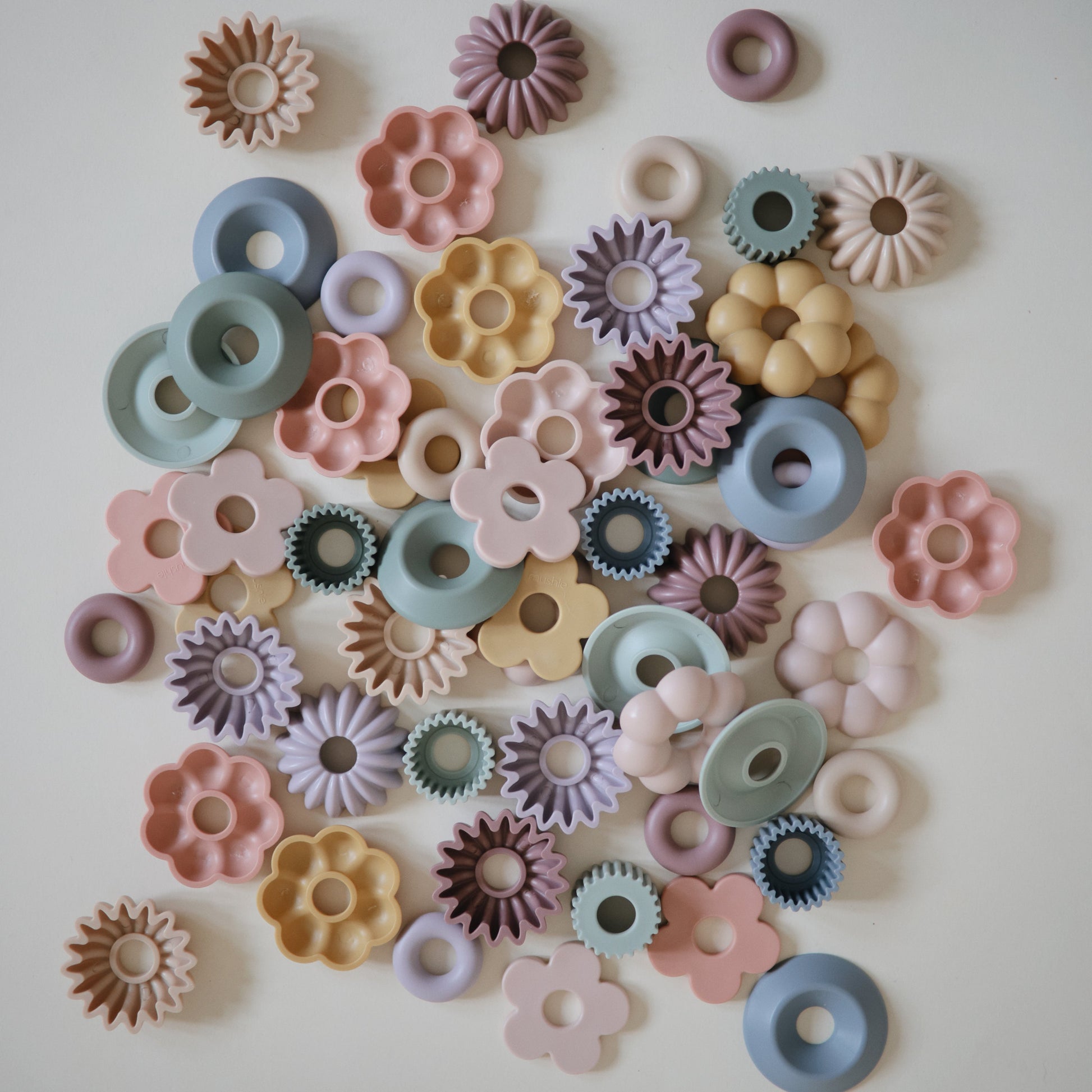 Bead Lacing Toy Set - Babies in Bloom