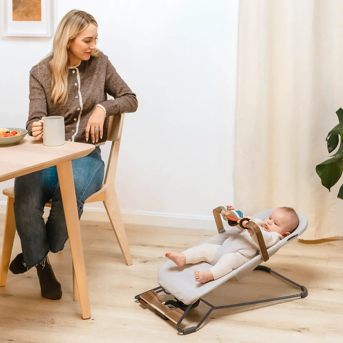 Uppababy Mira V2 Bouncer