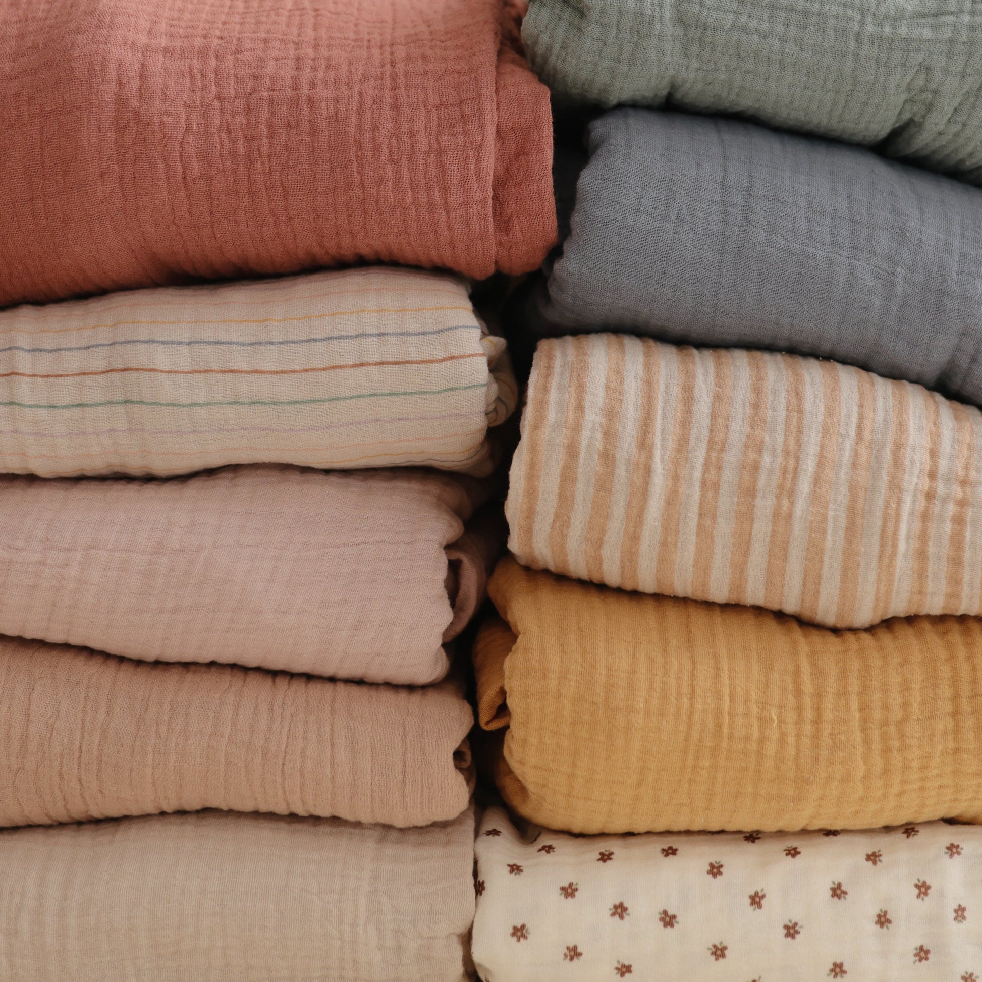 Mini Muslin Crib Sheet - Babies in Bloom