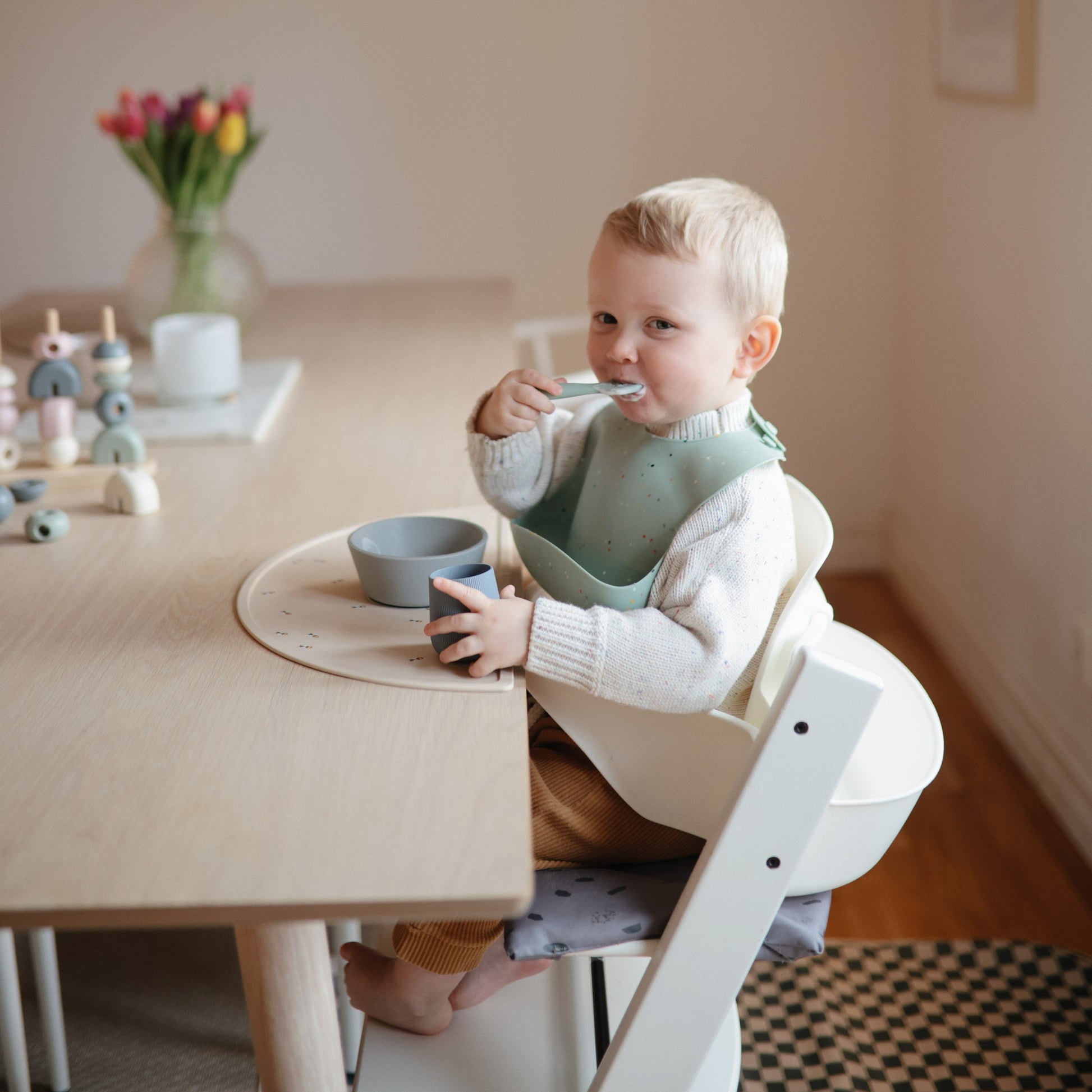 Silicone Placemat - Babies in Bloom