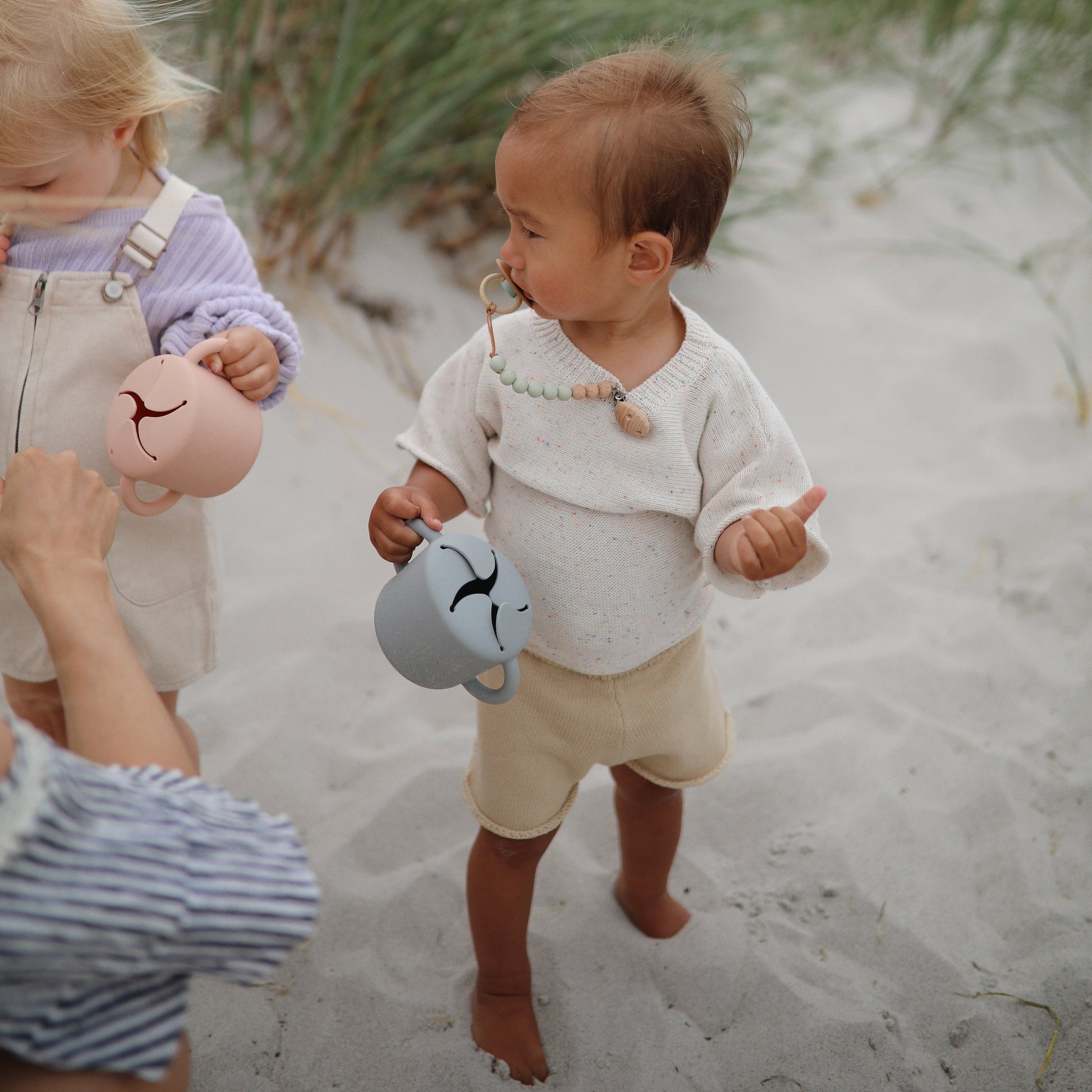 Silicone Pacifier Clip | Eva - Babies in Bloom