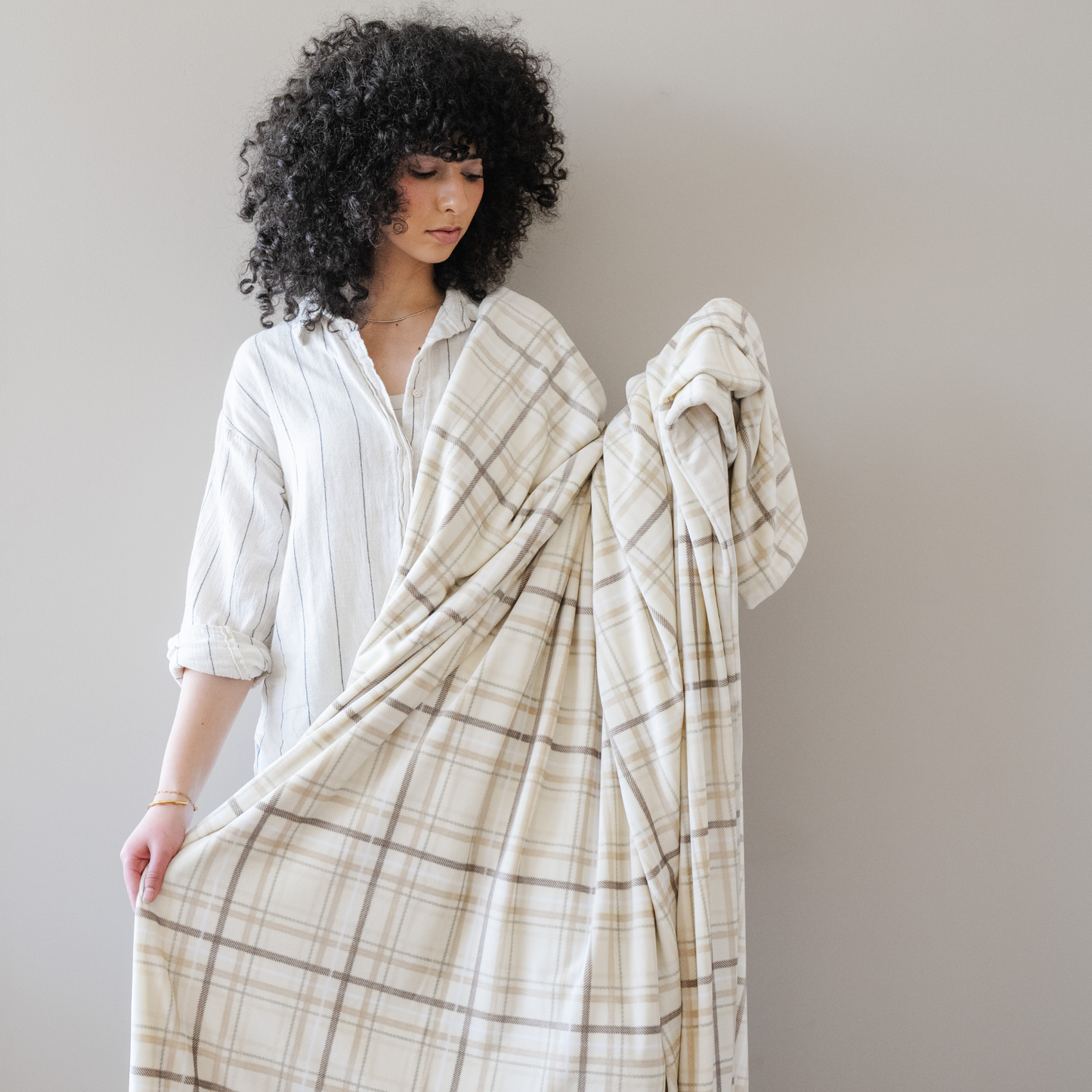 MINKY STRETCH THROW BLANKETS