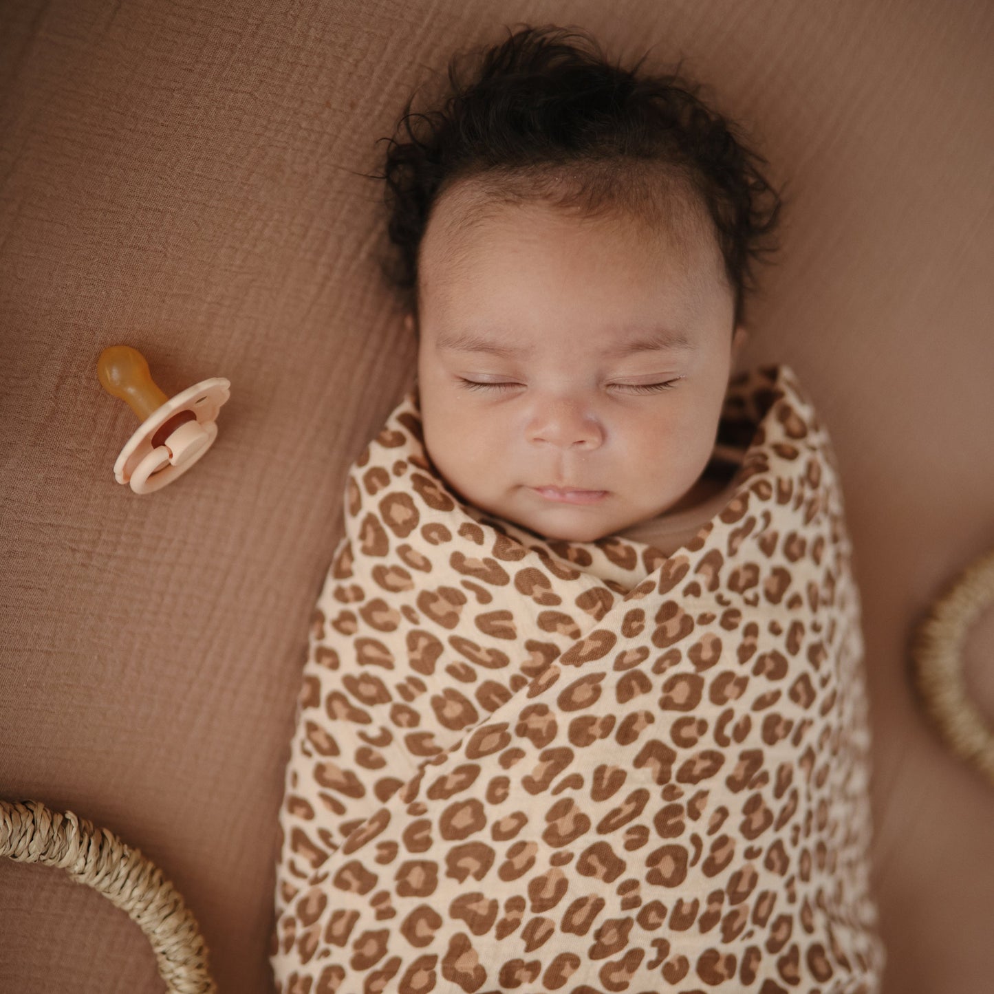 Extra Soft Muslin Crib Sheet - Babies in Bloom