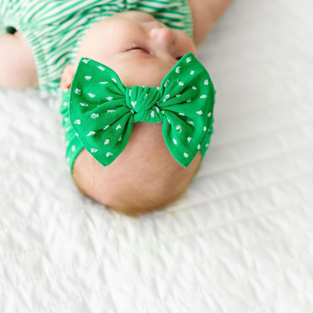 Shabby Dot Knot