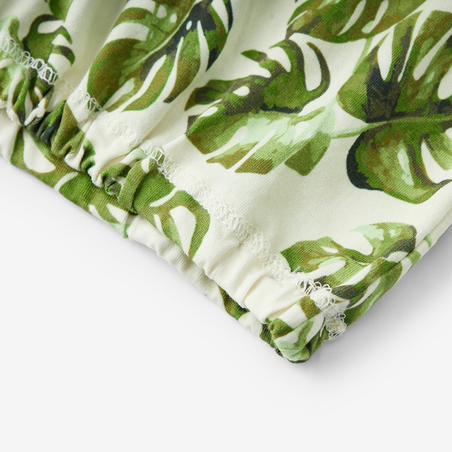 Island Leaf Cotton Stretch Newborn Gown & Hat Set
