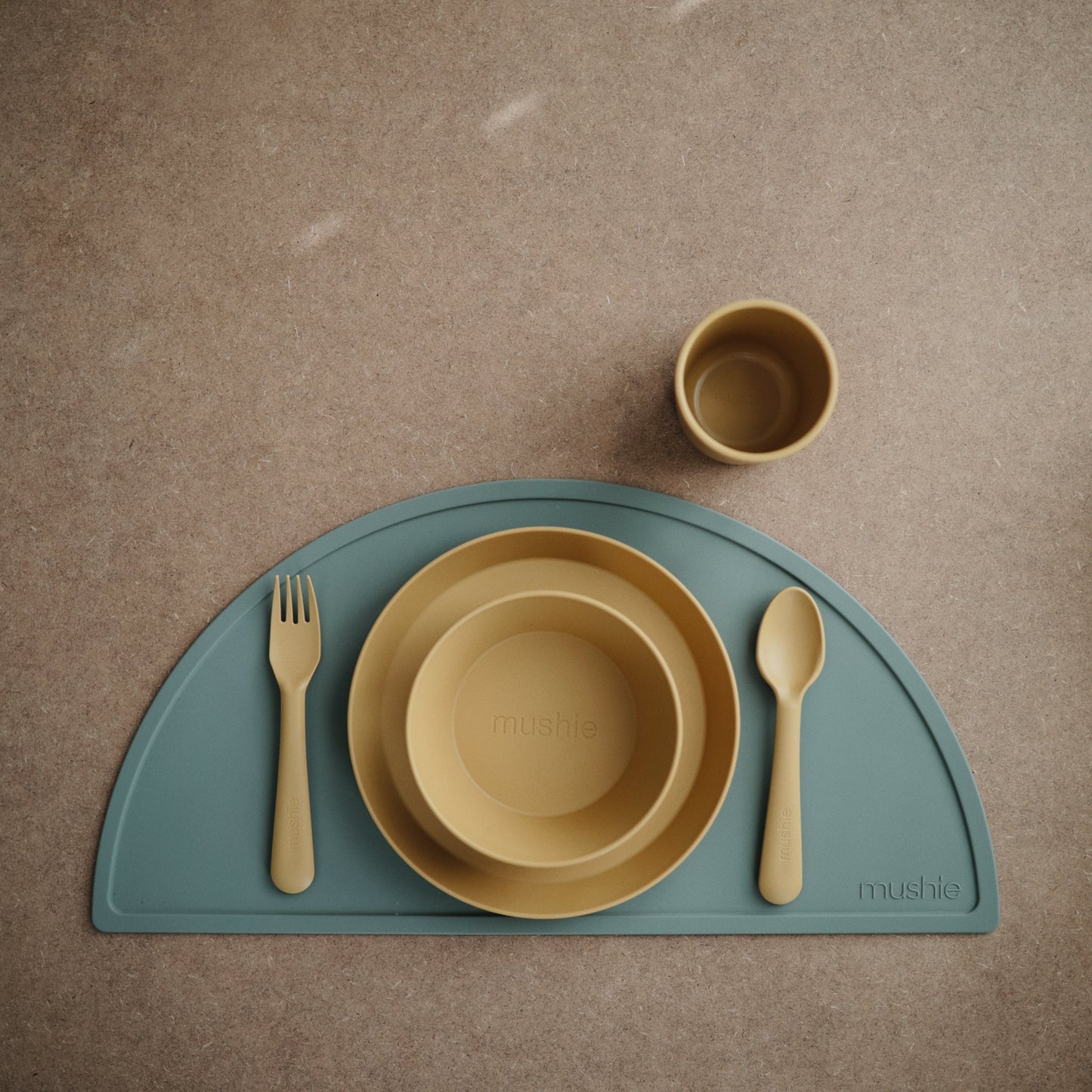 Dinnerware Cups - Babies in Bloom