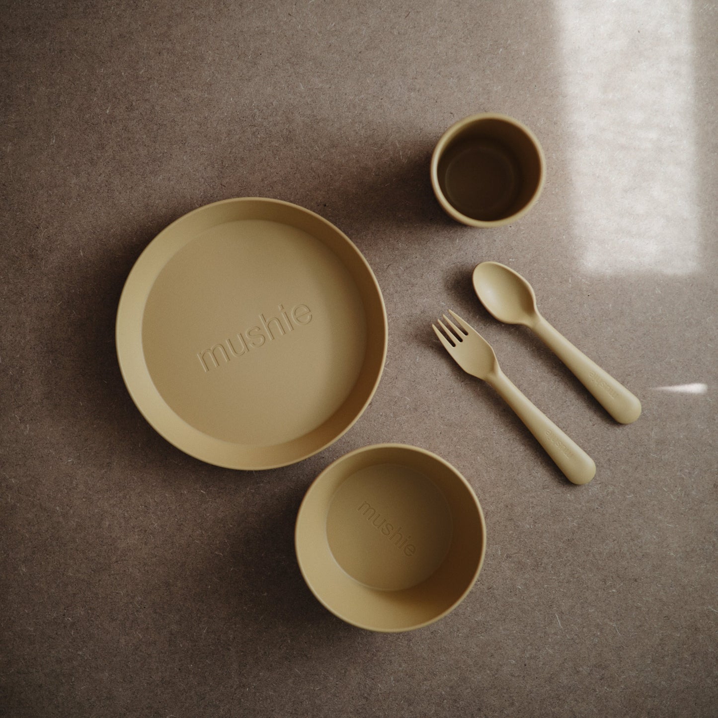 Dinnerware Cups - Babies in Bloom