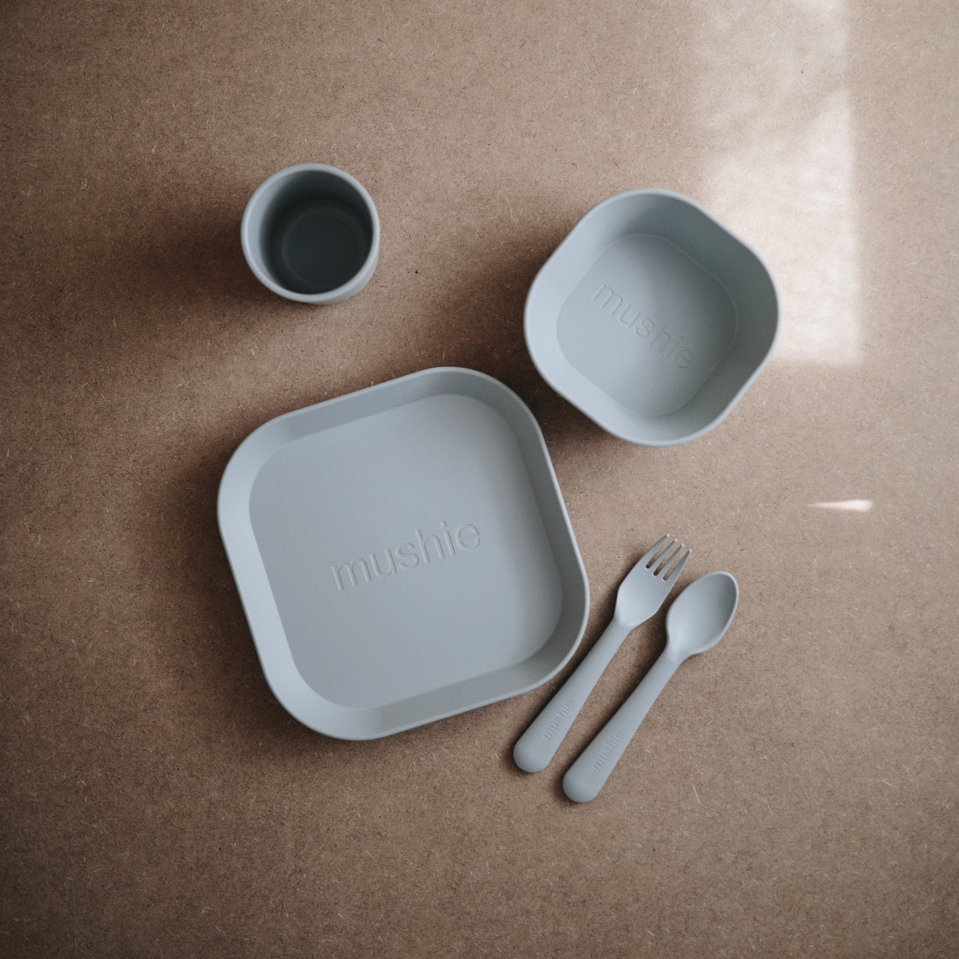 Dinnerware Cups - Babies in Bloom