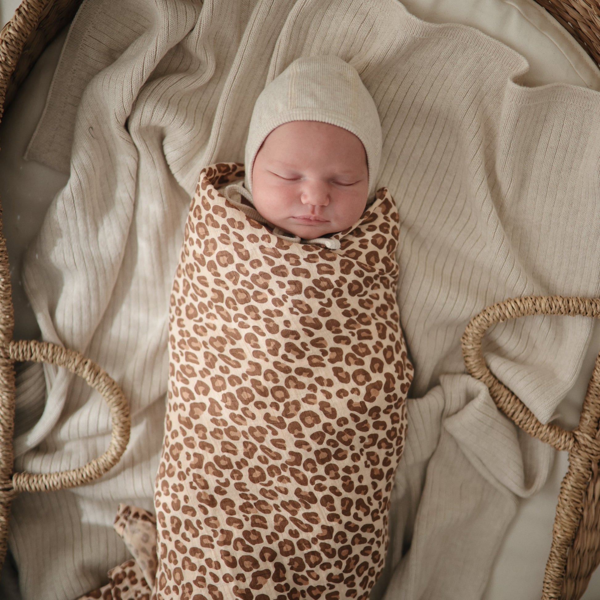Organic Cotton Muslin Swaddle Blanket - Babies in Bloom