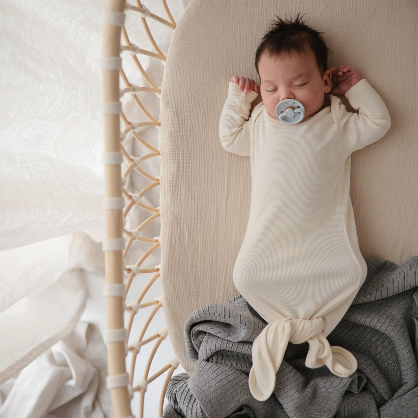 Mini Muslin Crib Sheet - Babies in Bloom