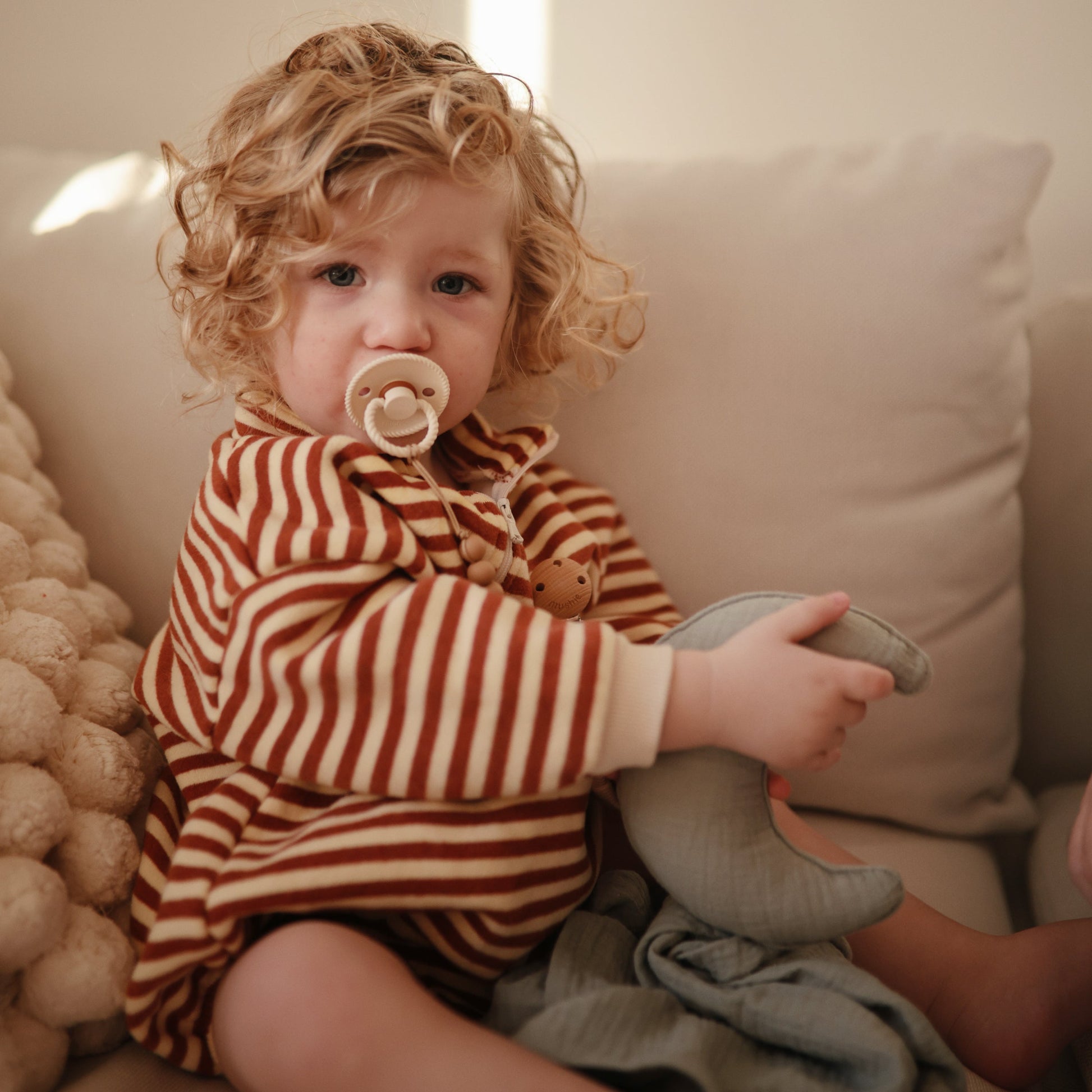 FRIGG Rope Natural Rubber Pacifier 2-Pack - Babies in Bloom