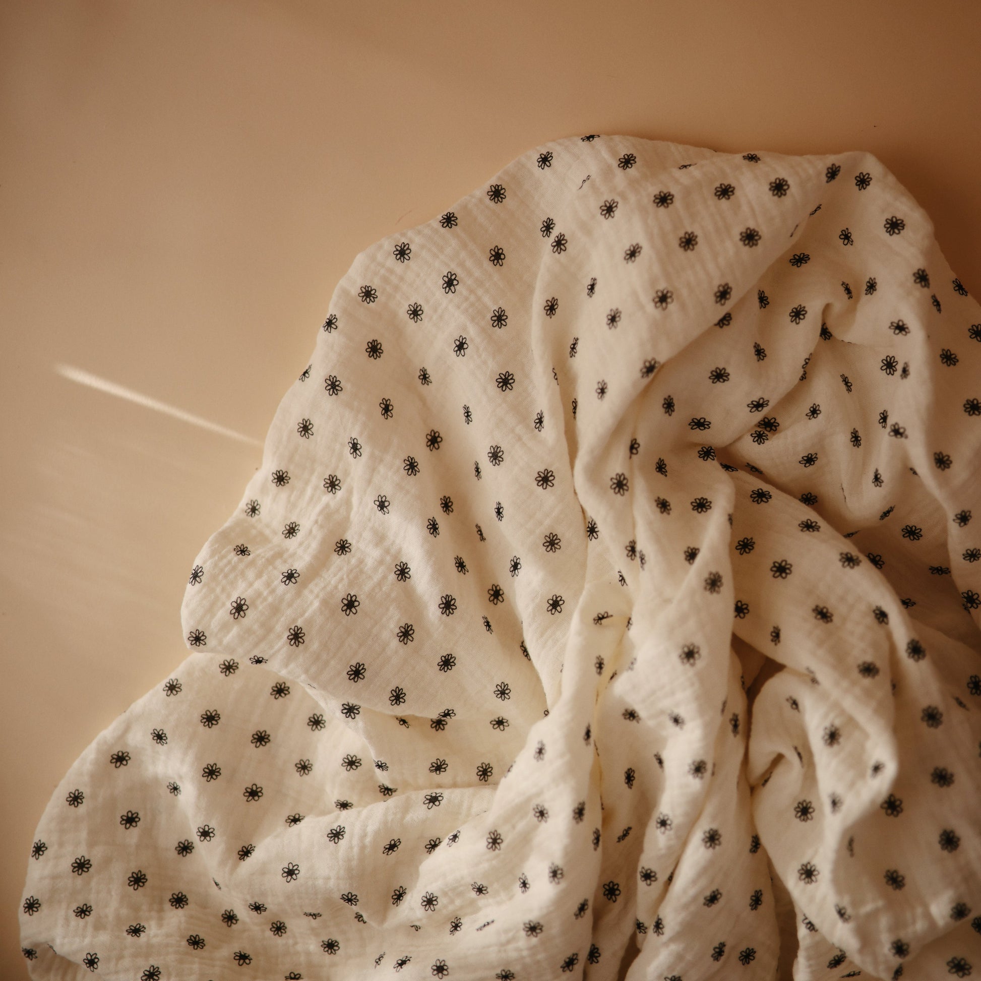 Organic Cotton Muslin Swaddle Blanket - Babies in Bloom