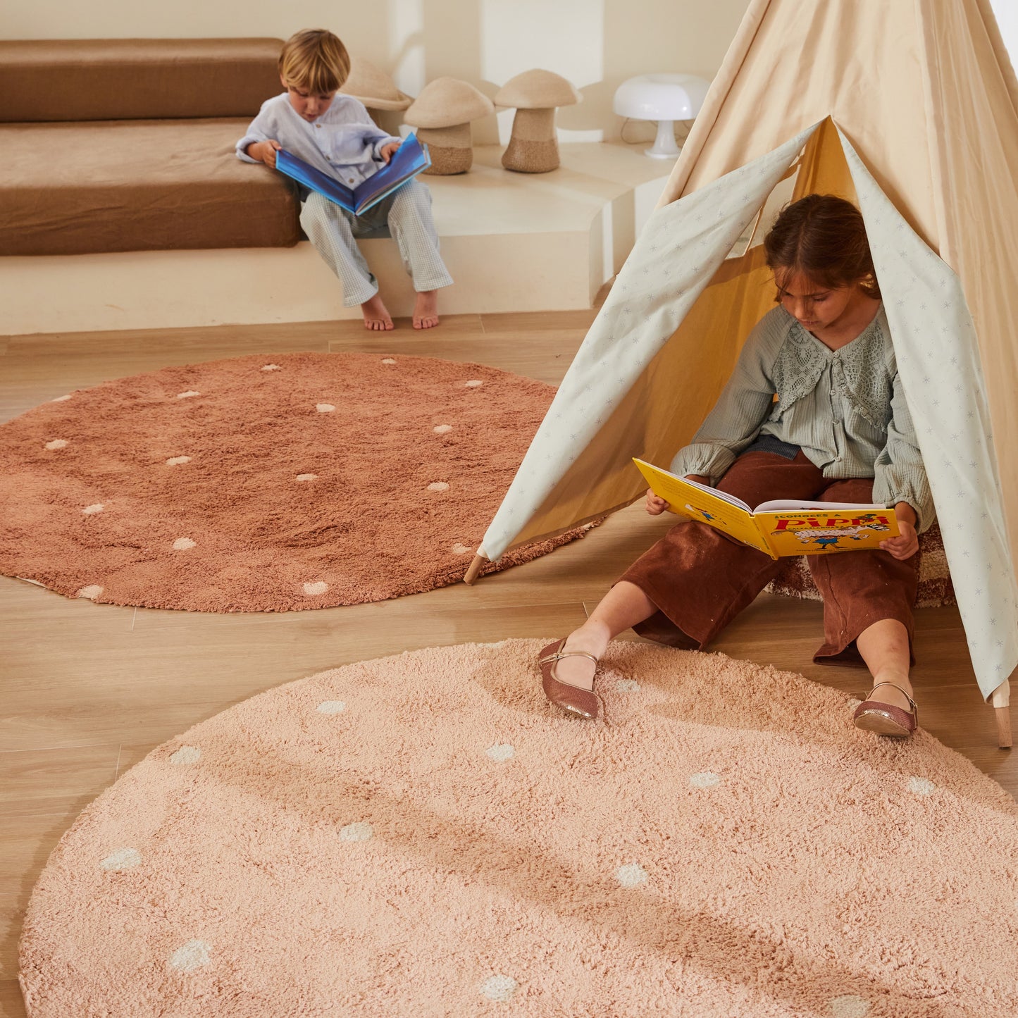 Washable Round Rugs Dot