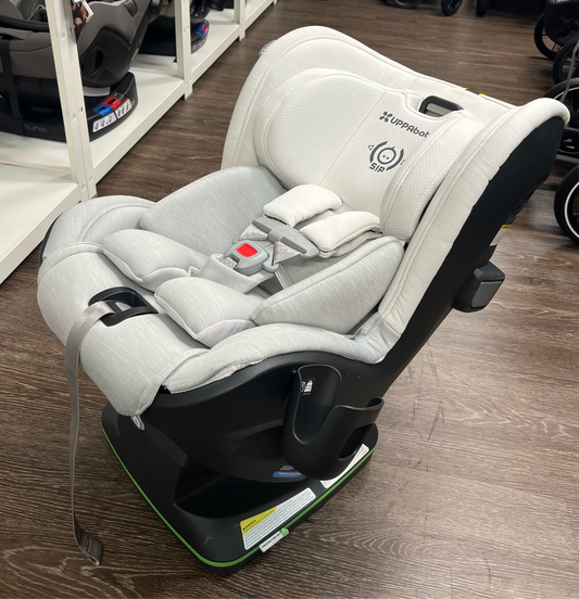 UPPAbaby Knox Floor Model