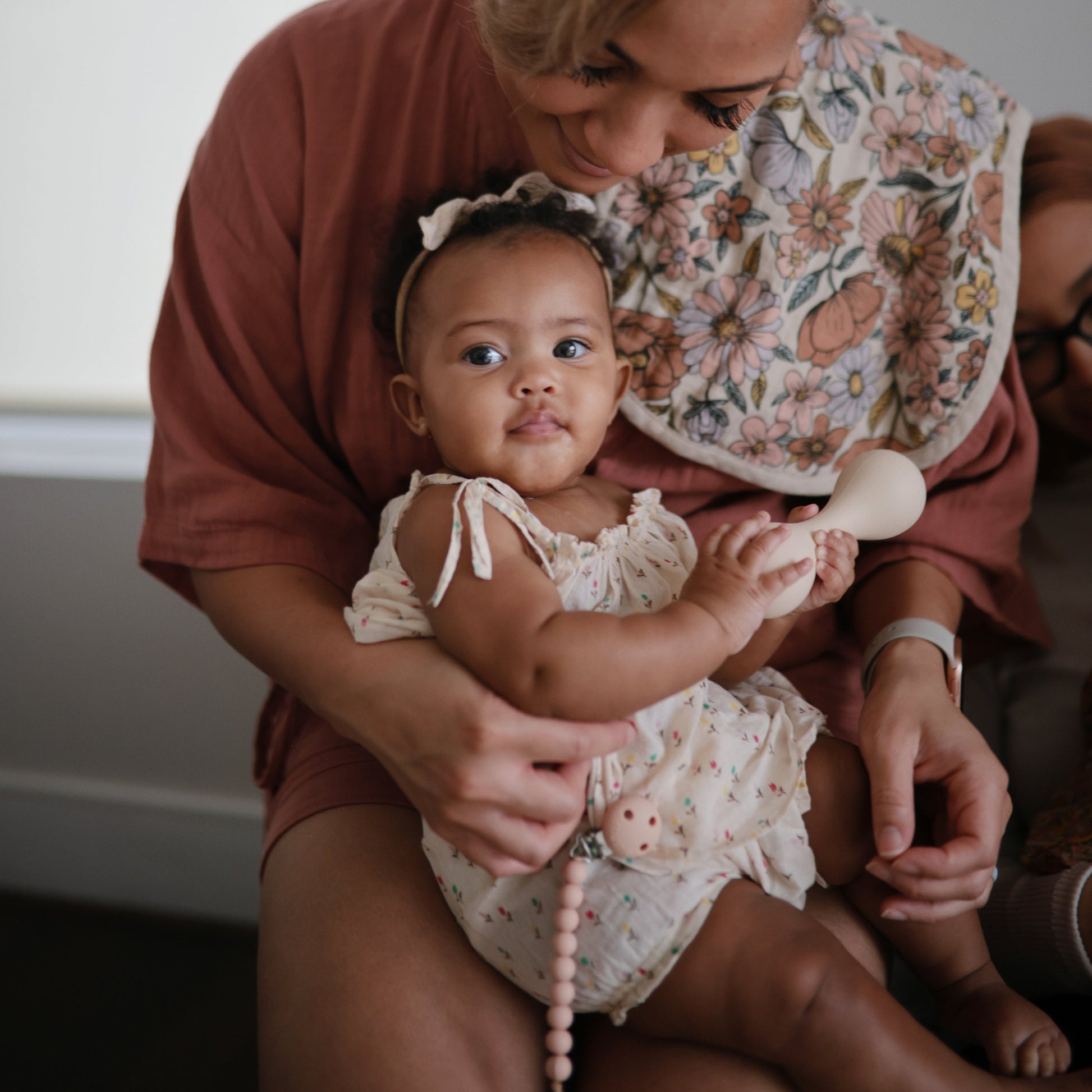 Silicone Baby Rattle Toy - Babies in Bloom