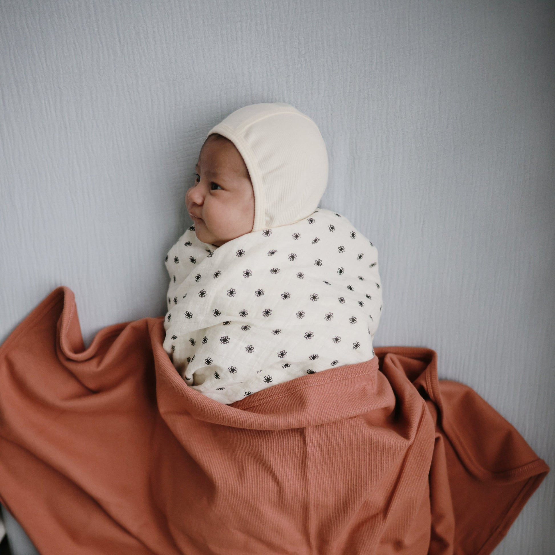 Organic Cotton Muslin Swaddle Blanket - Babies in Bloom