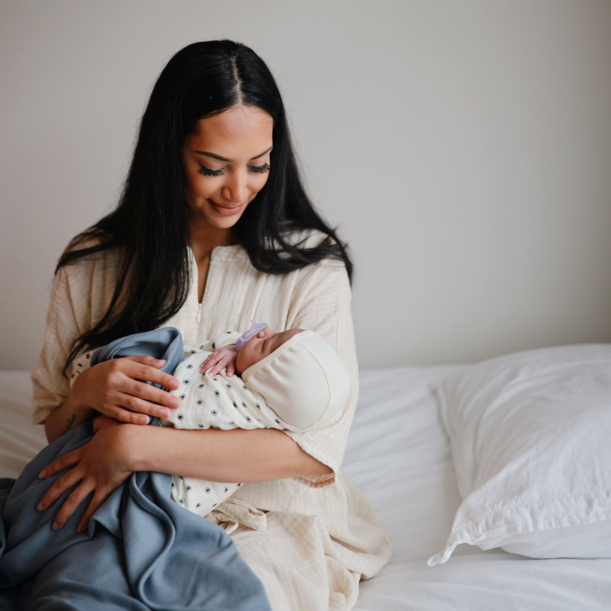 Organic Cotton Muslin Swaddle Blanket - Babies in Bloom