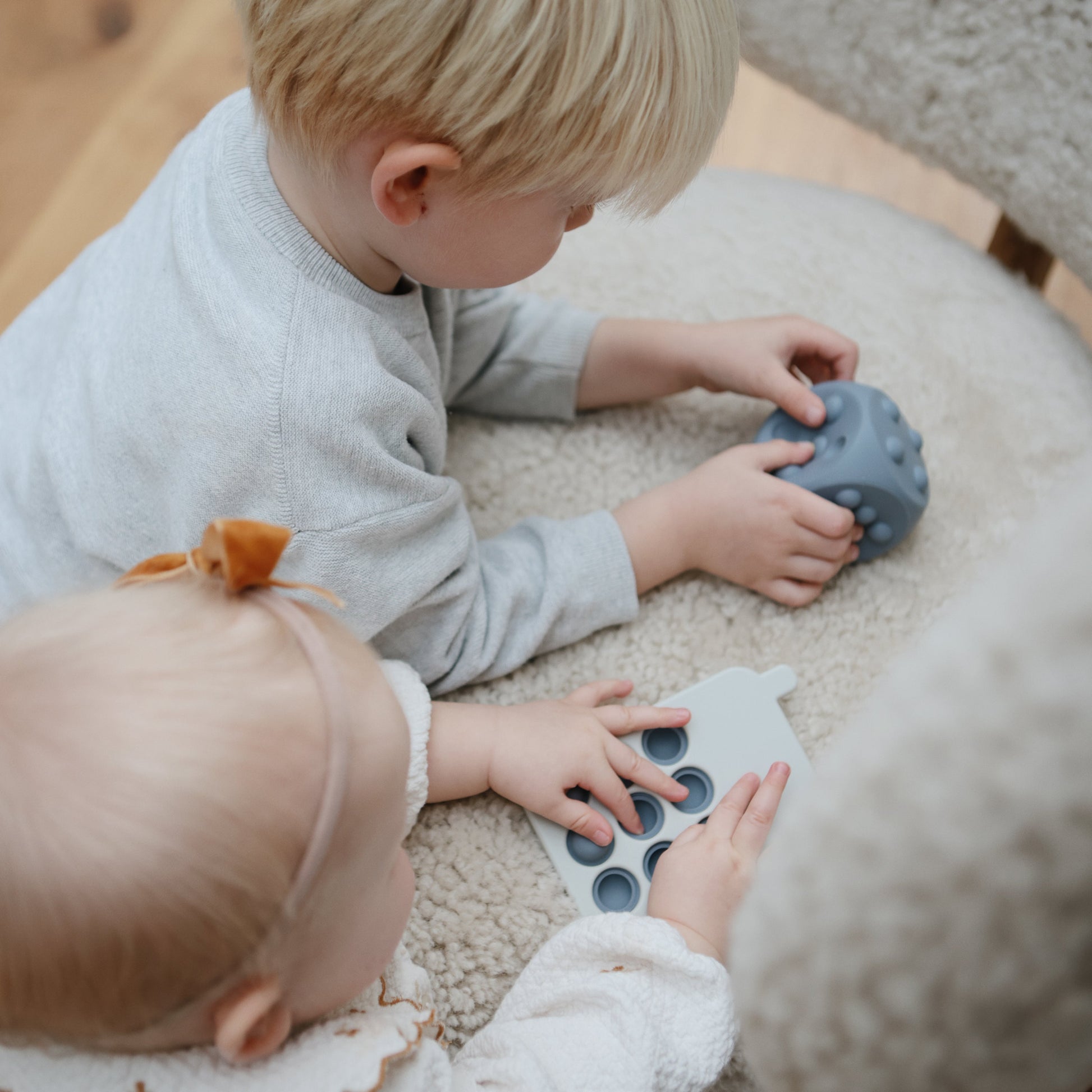 Dice Press Toy - Babies in Bloom
