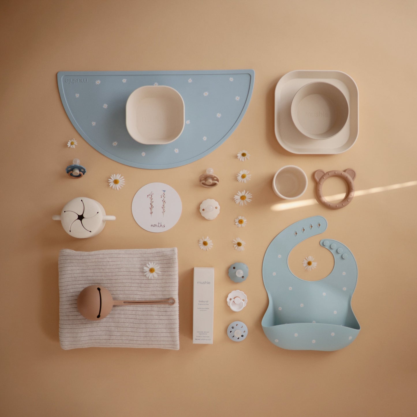 FRIGG Moon Silicone Pacifier 2-Pack - Babies in Bloom