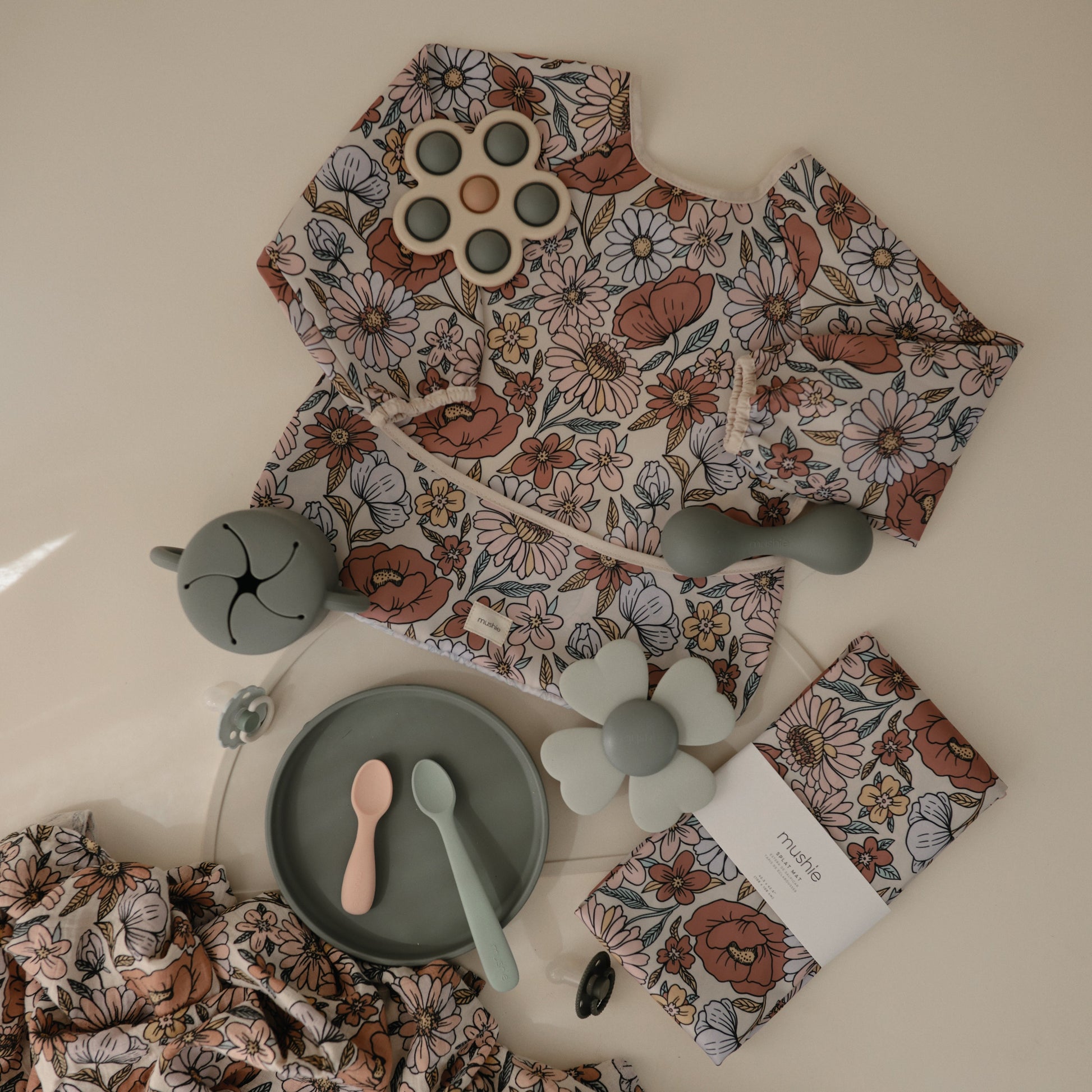 Long Sleeve Bib - Babies in Bloom