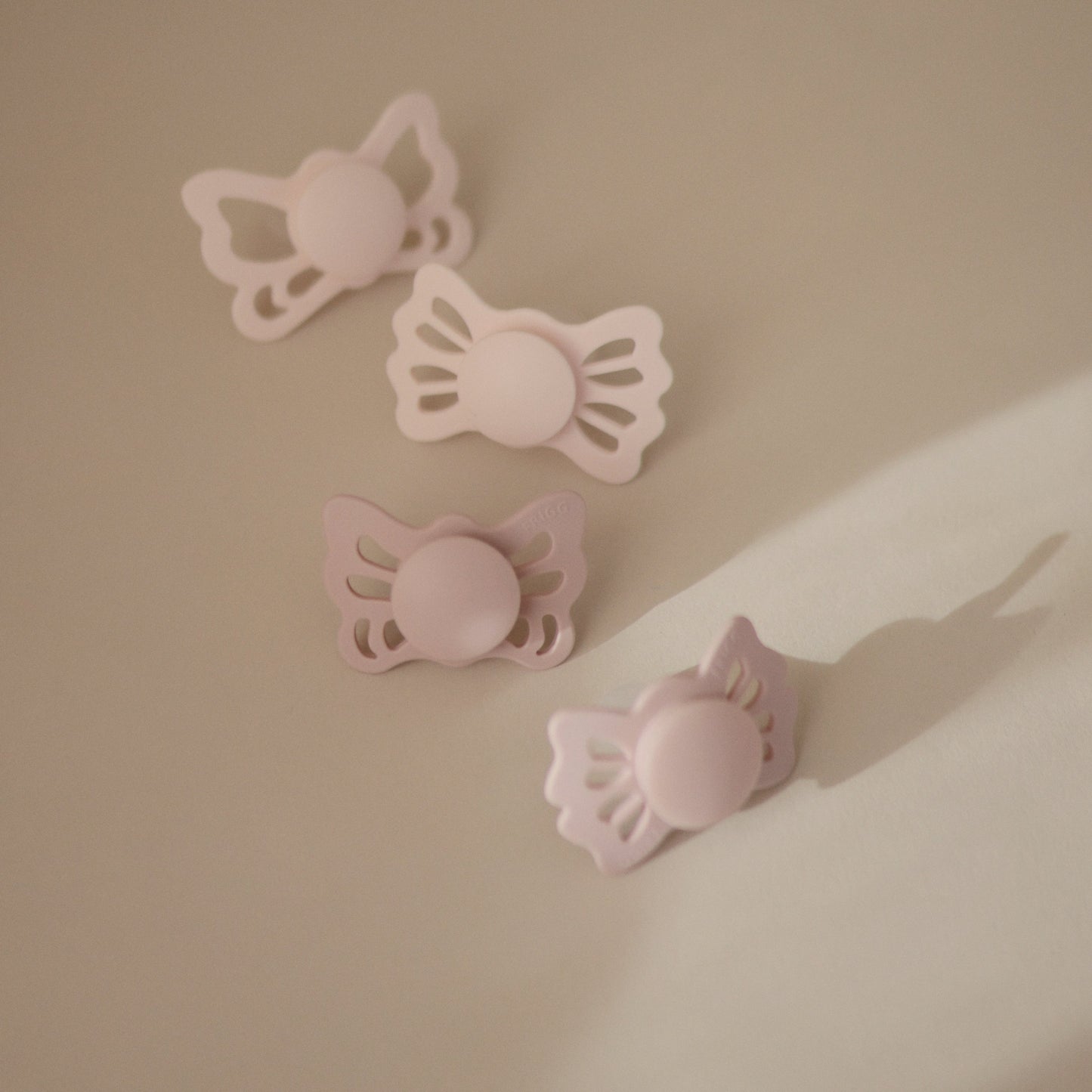 FRIGG Lucky Symmetrical Silicone Pacifier 2-Pack (6-18 Months) - Babies in Bloom