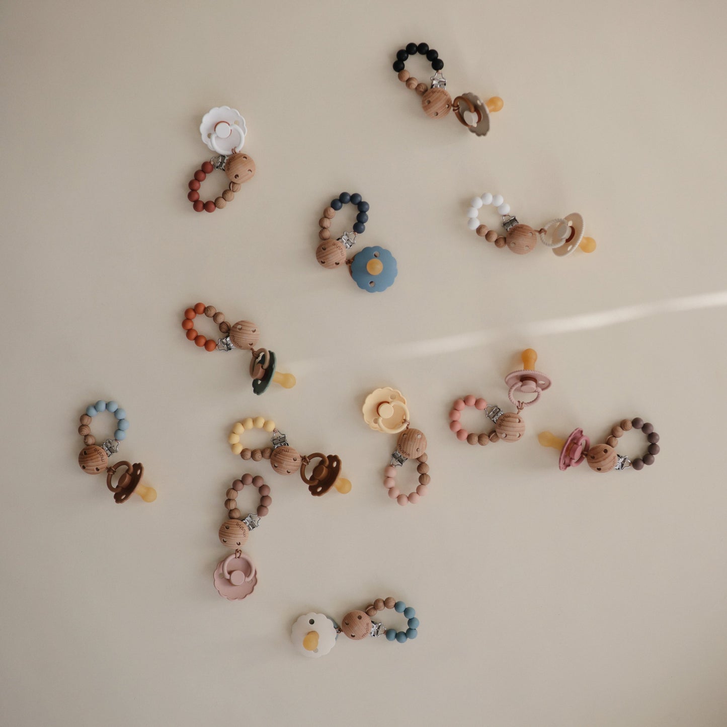 Silicone Pacifier Clip | Eva - Babies in Bloom