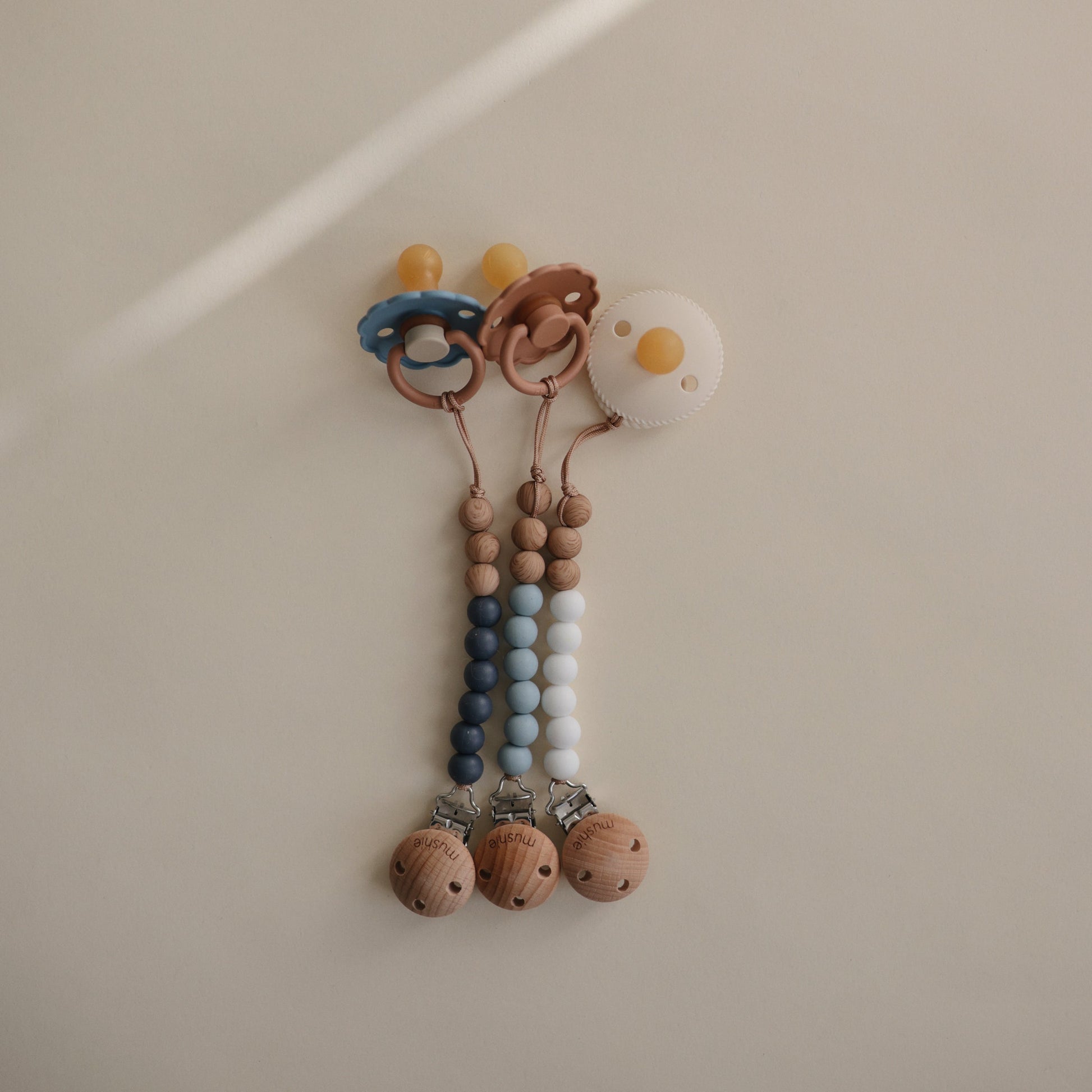 FRIGG Rope Natural Rubber Pacifier 2-Pack - Babies in Bloom