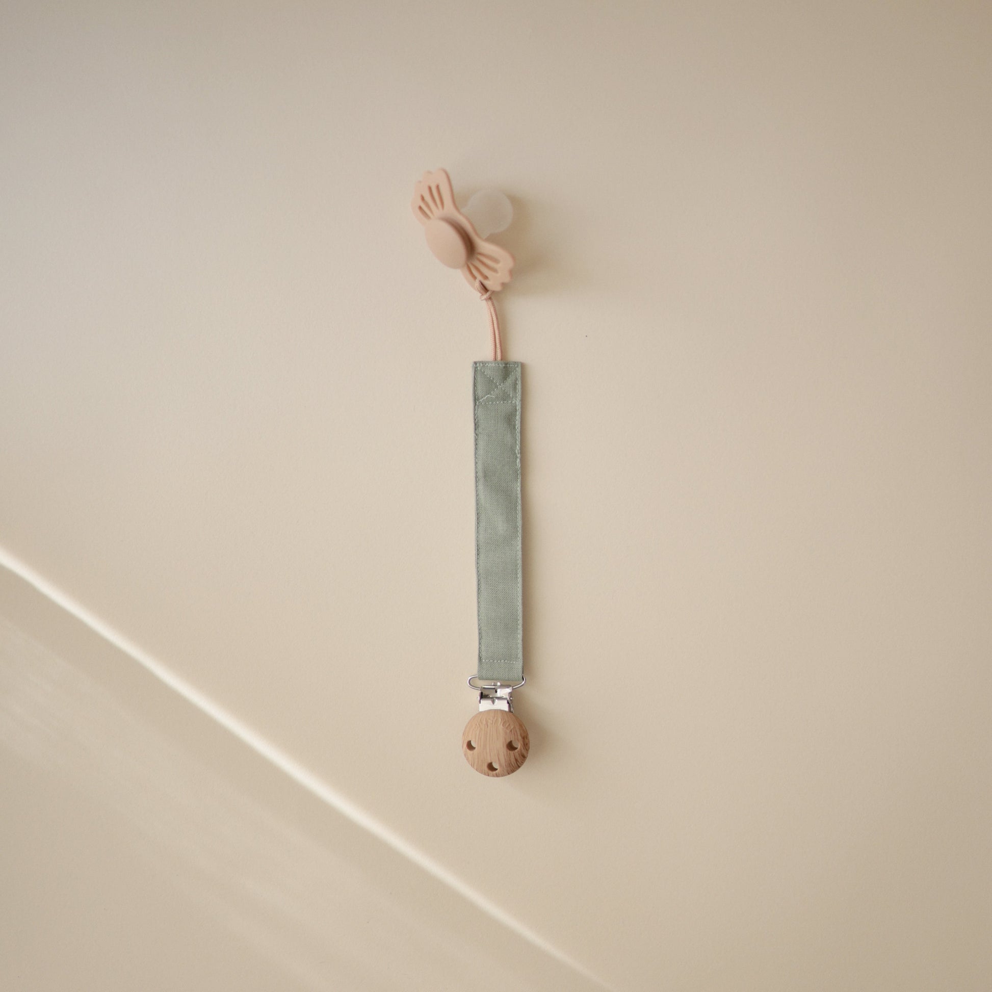 Linen Pacifier Clip 2-Pack - Babies in Bloom