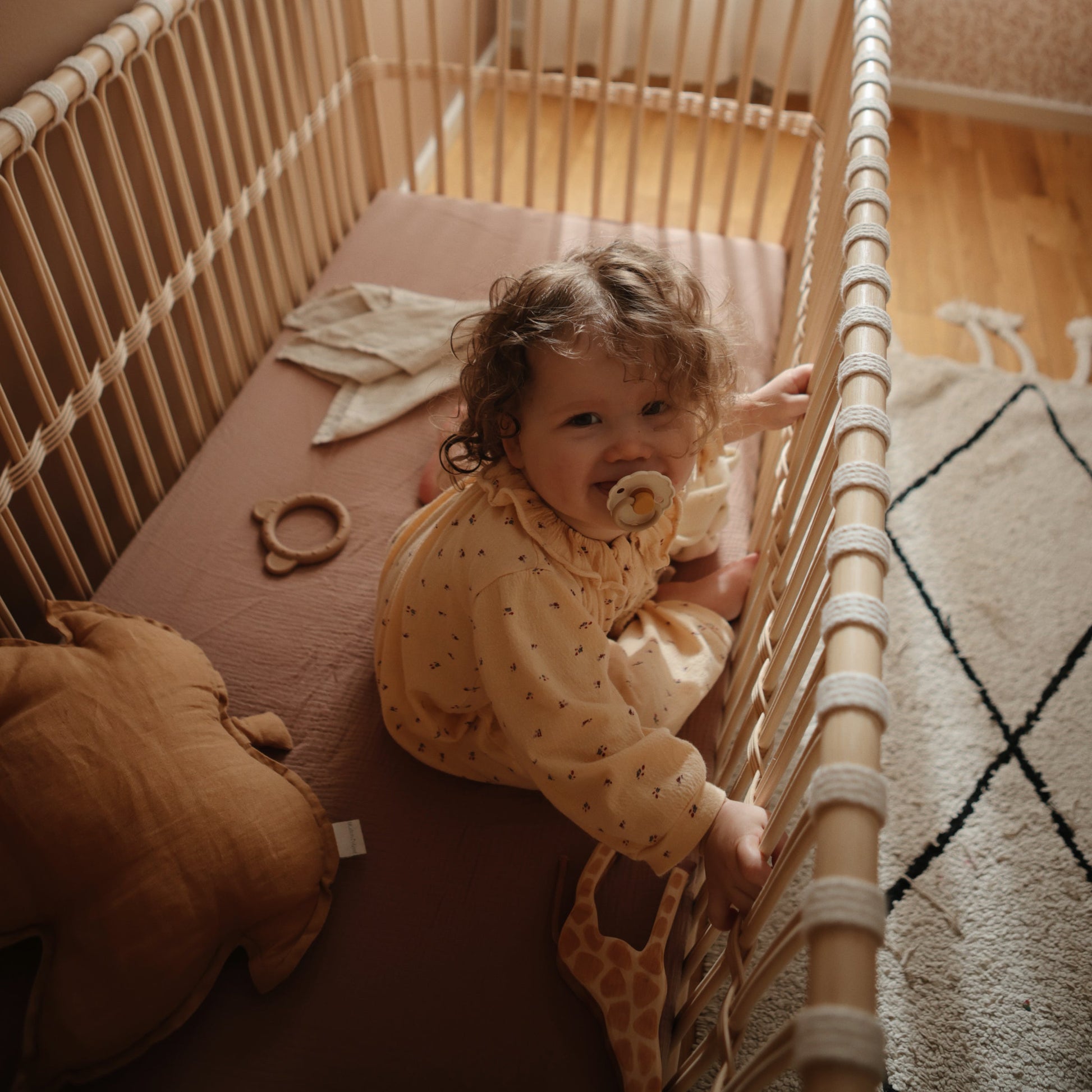 Extra Soft Muslin Crib Sheet - Babies in Bloom