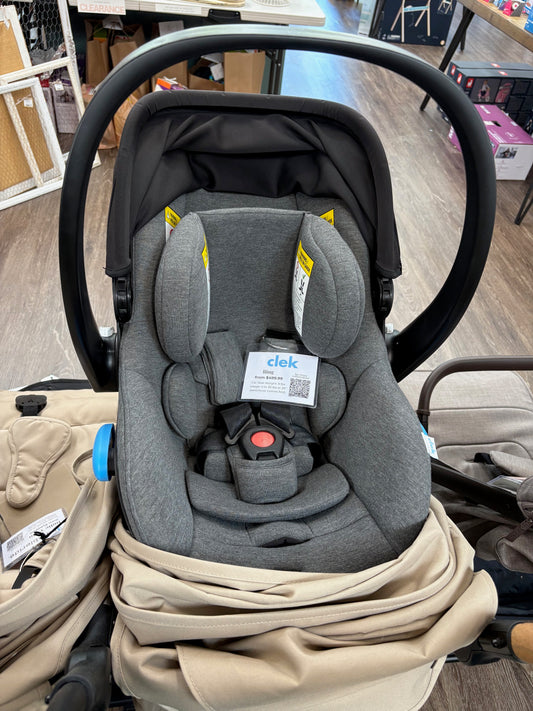 Clek Liing Infant Car Seat - Floor Model