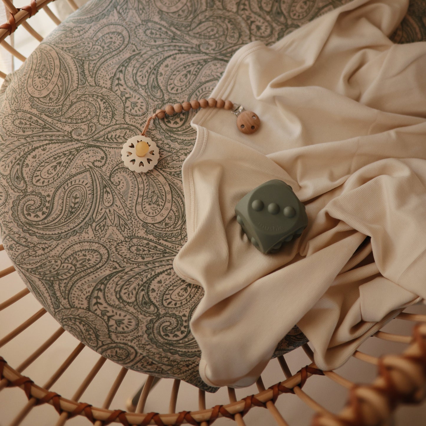 Extra Soft Bassinet Muslin Crib Sheet - Babies in Bloom
