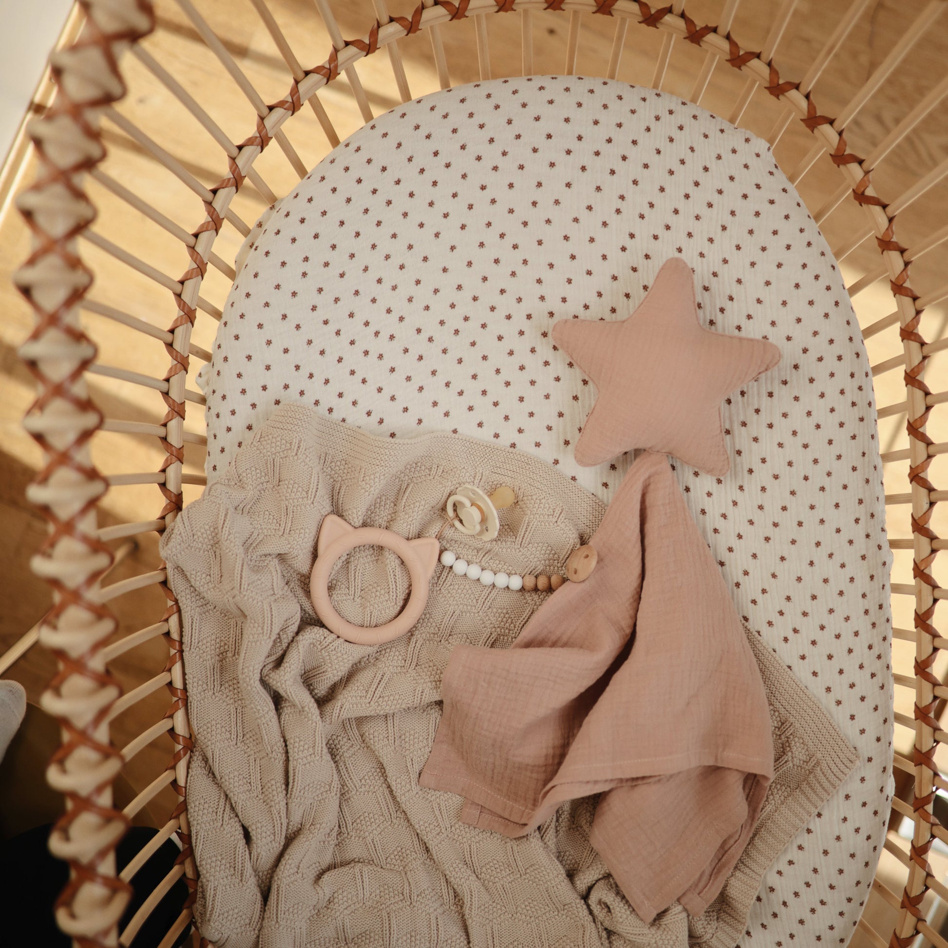 Extra Soft Bassinet Muslin Crib Sheet - Babies in Bloom