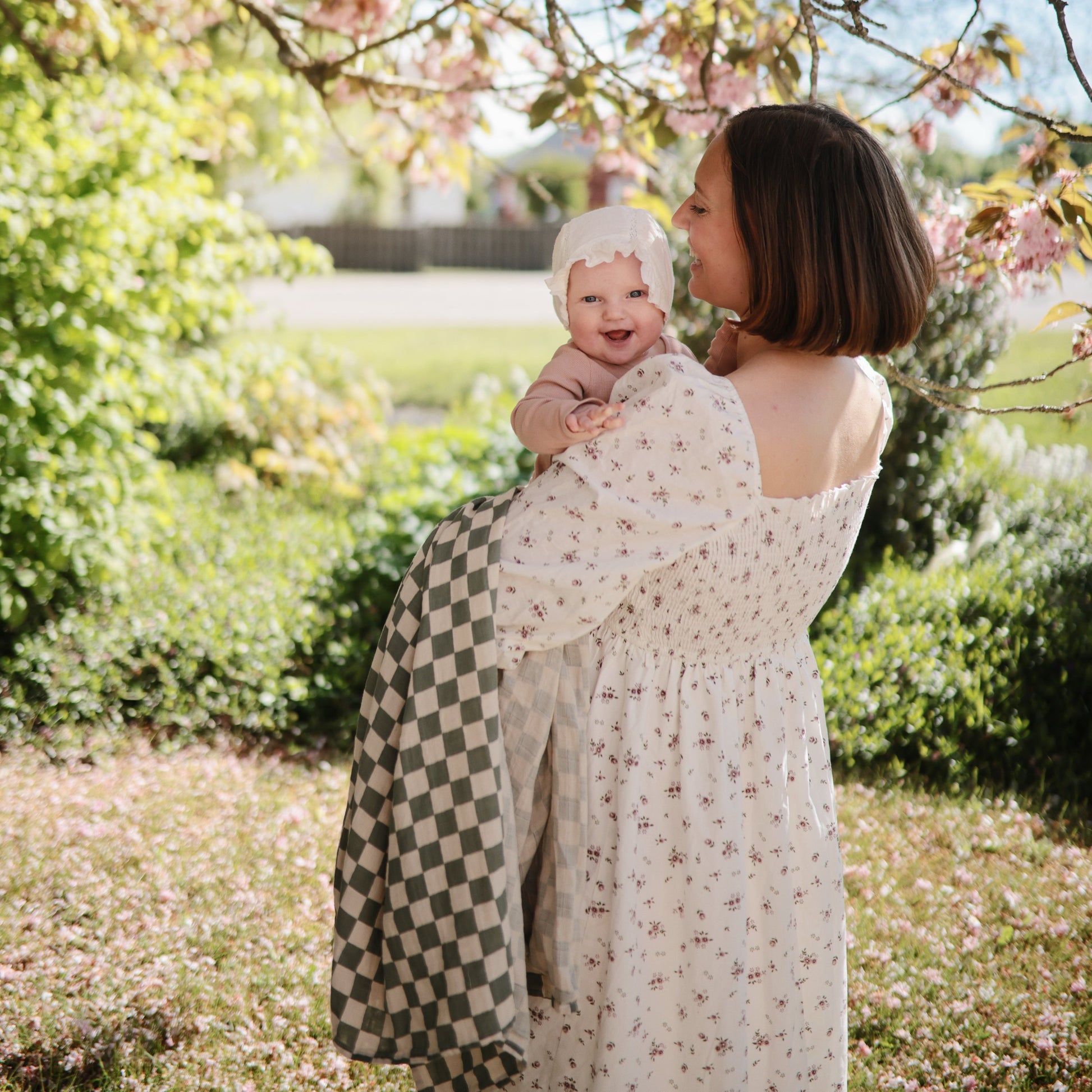 Organic Cotton Muslin Swaddle Blanket - Babies in Bloom