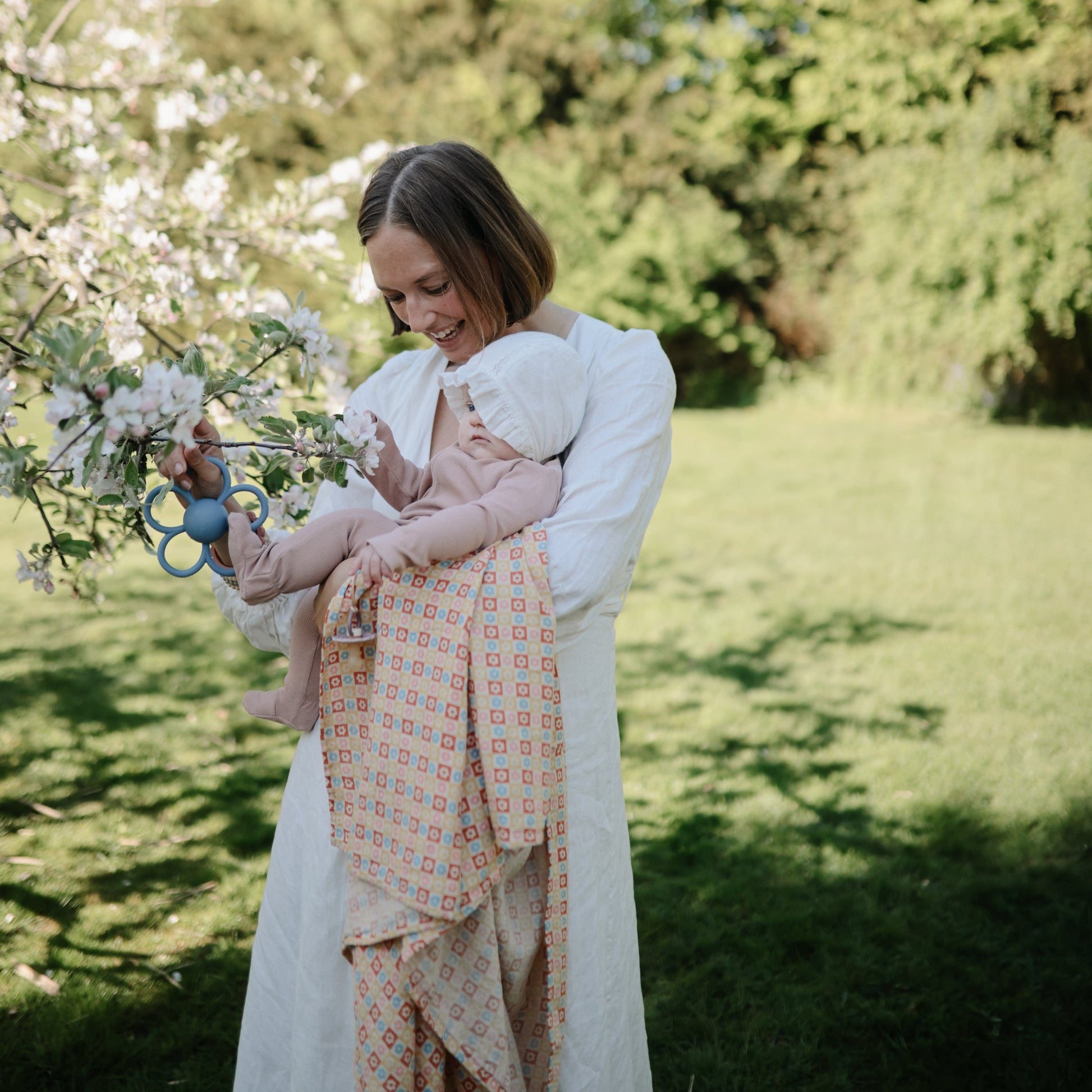 Organic Cotton Muslin Swaddle Blanket - Babies in Bloom