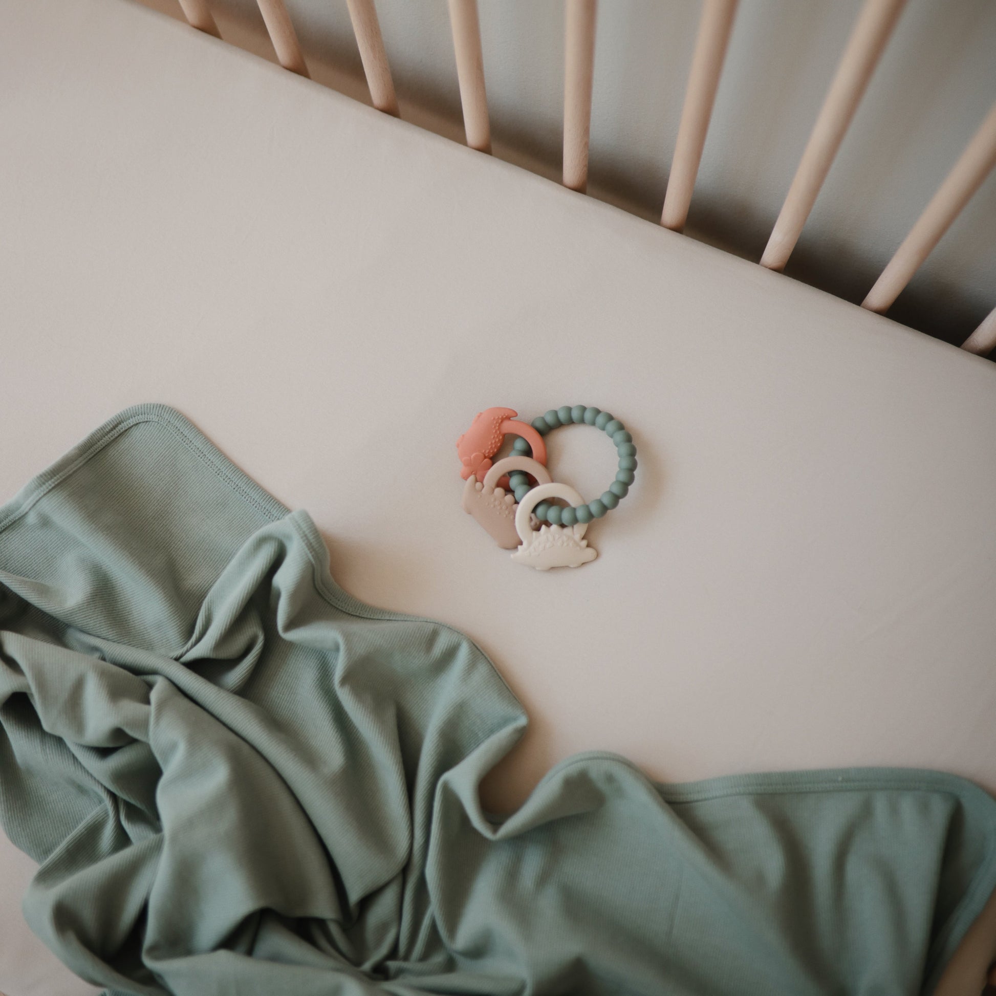 Stretchy Crib Sheet - Babies in Bloom