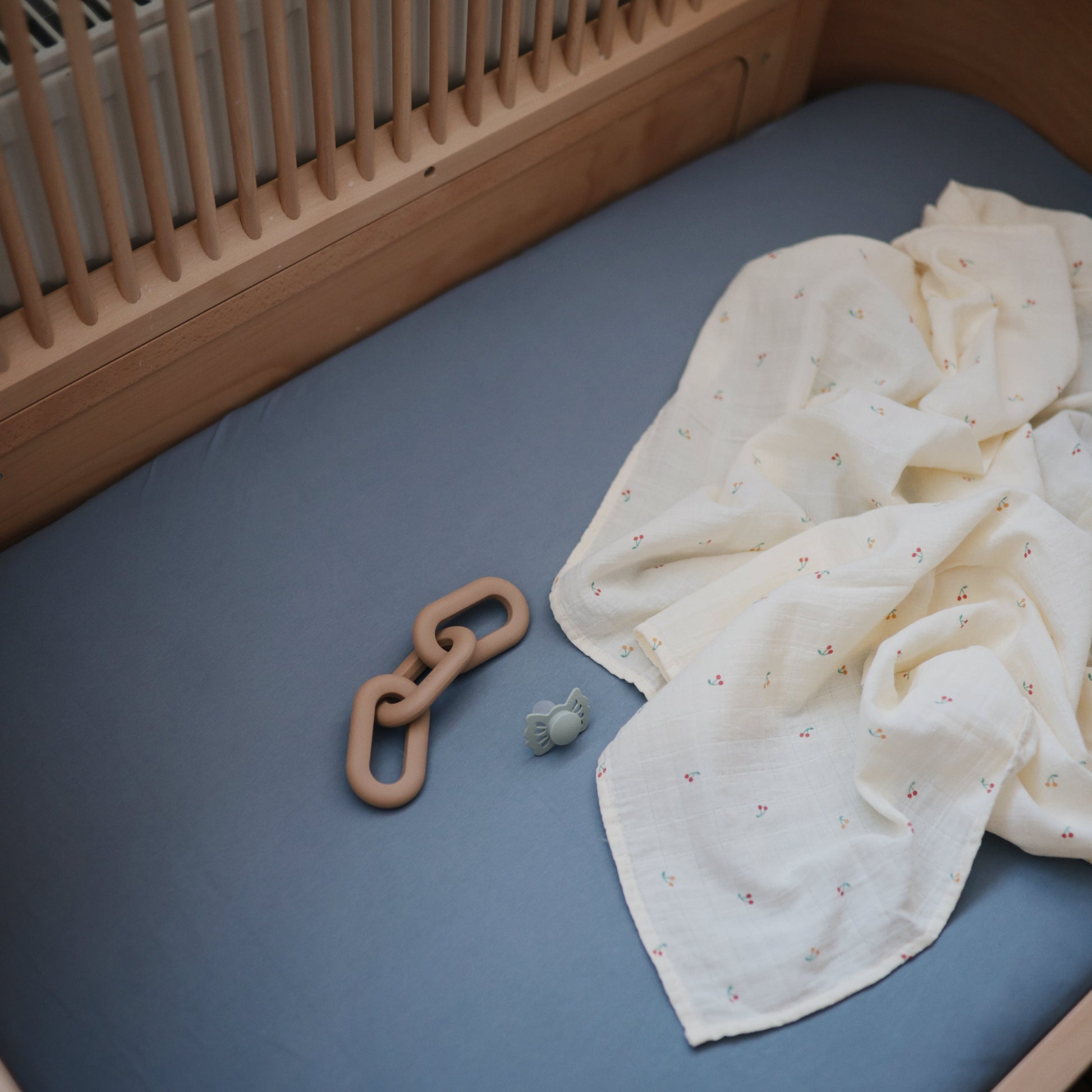 Stretchy MINI Crib Sheet - Babies in Bloom