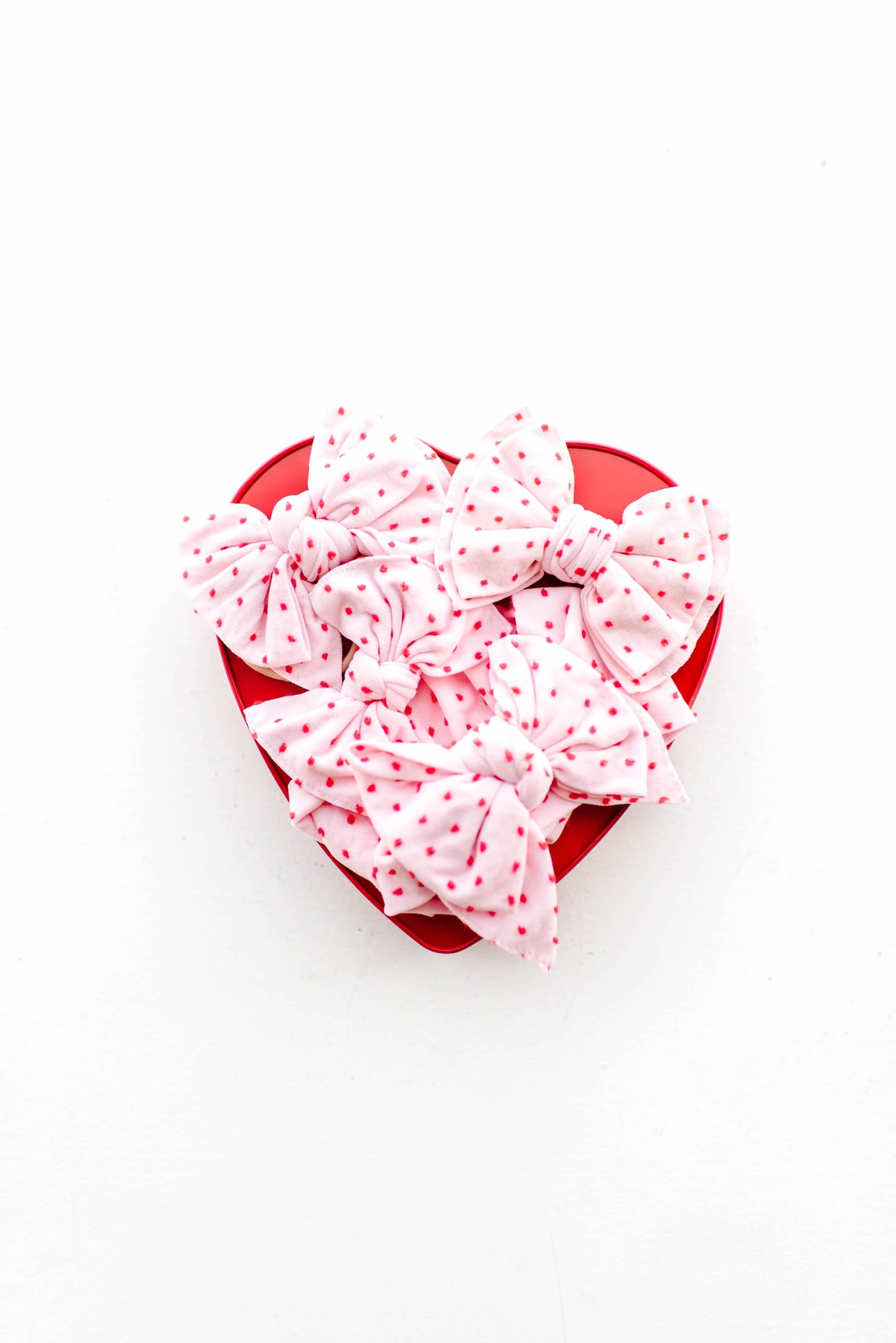 Shabby Dot Knot