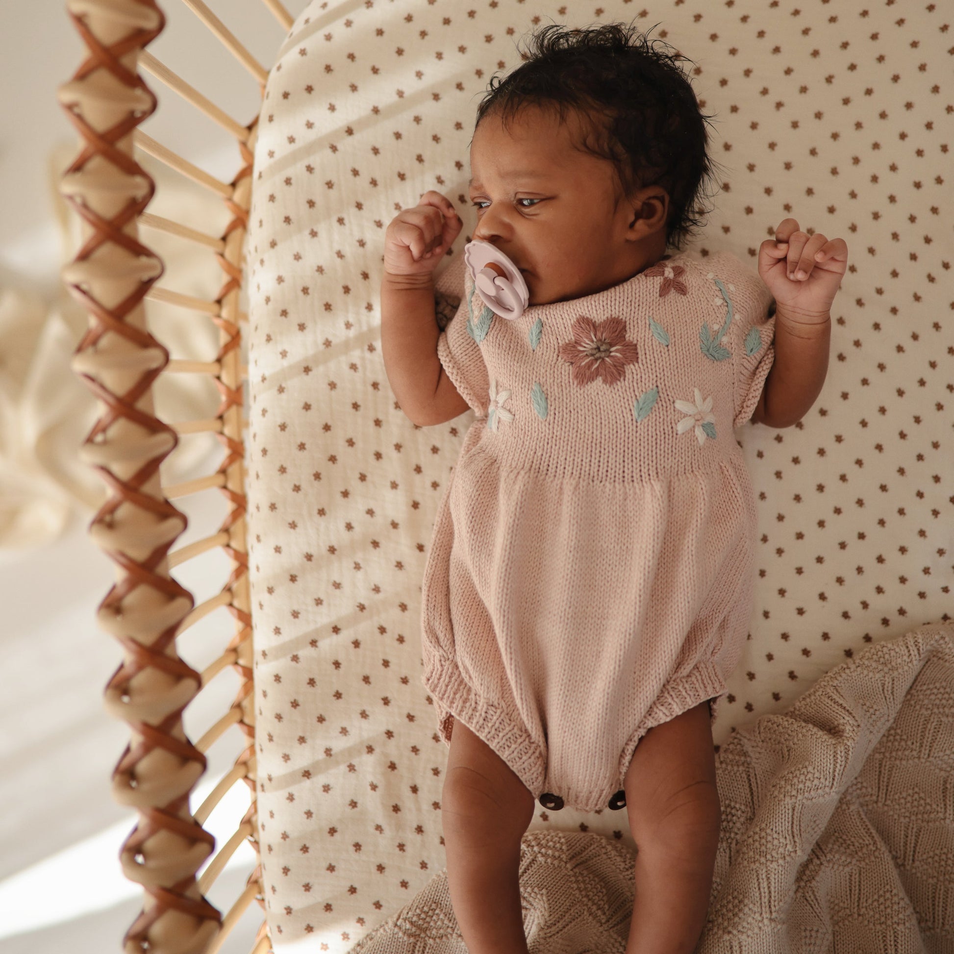 Mini Muslin Crib Sheet - Babies in Bloom