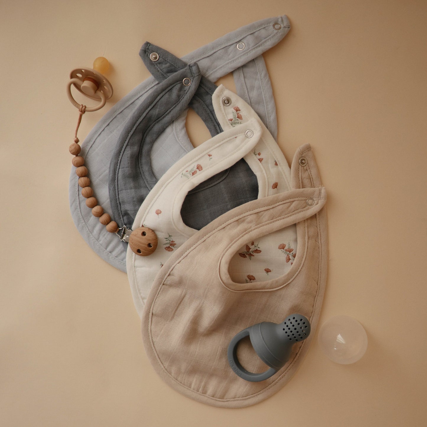 Muslin Bib - Babies in Bloom