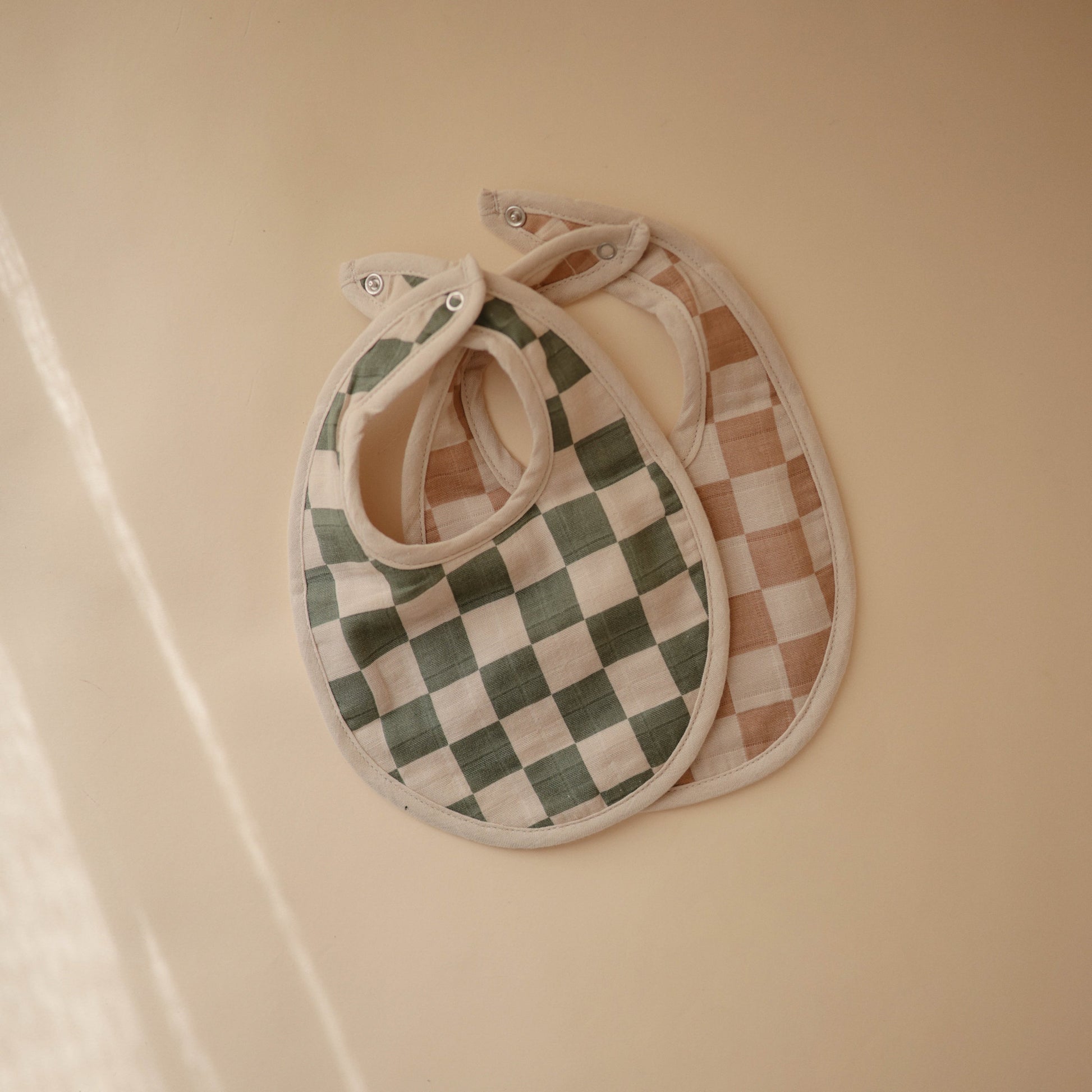 Muslin Bib - Babies in Bloom